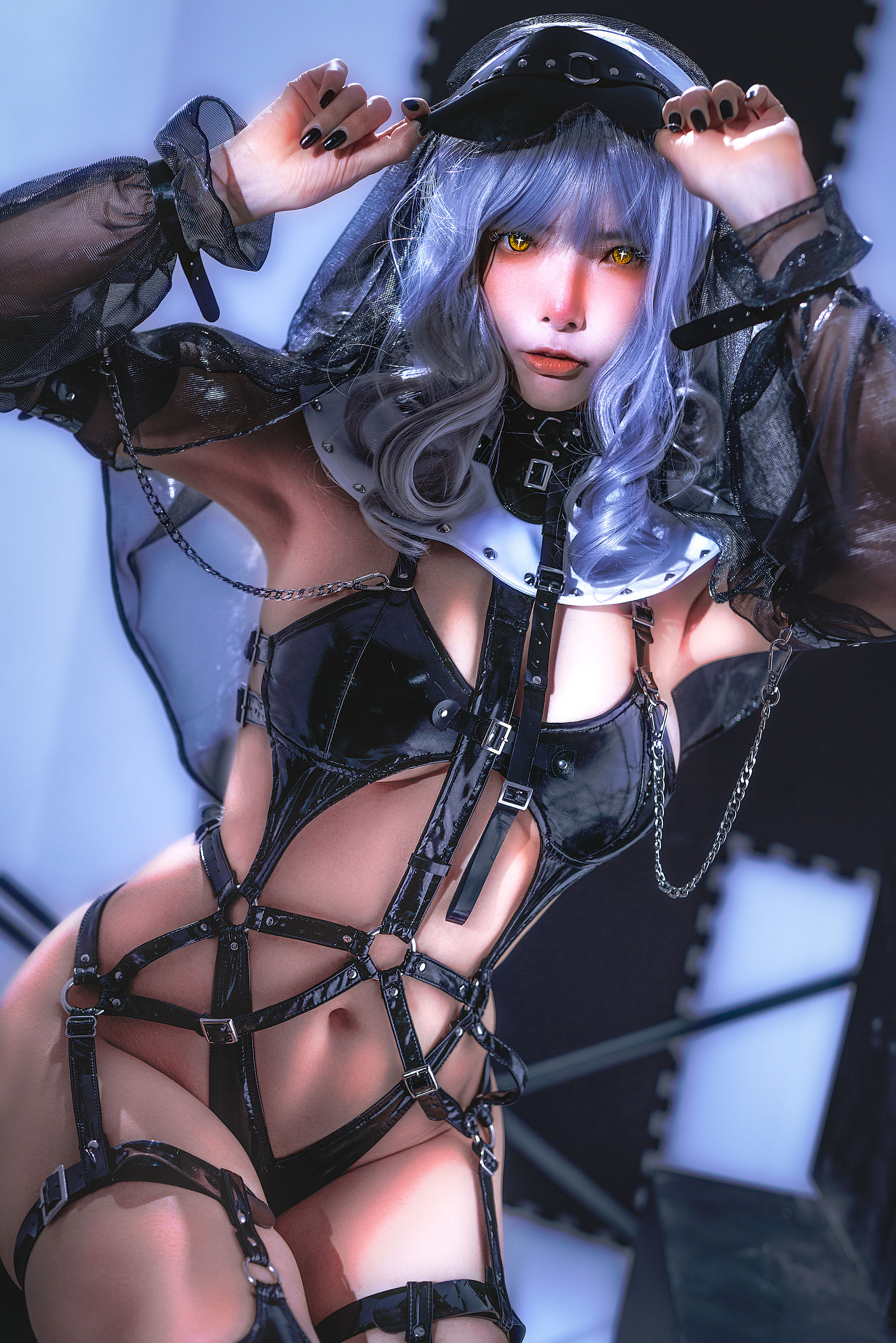 [Cosplay] 秋和柯基(夏小秋秋秋) - 银发圣女