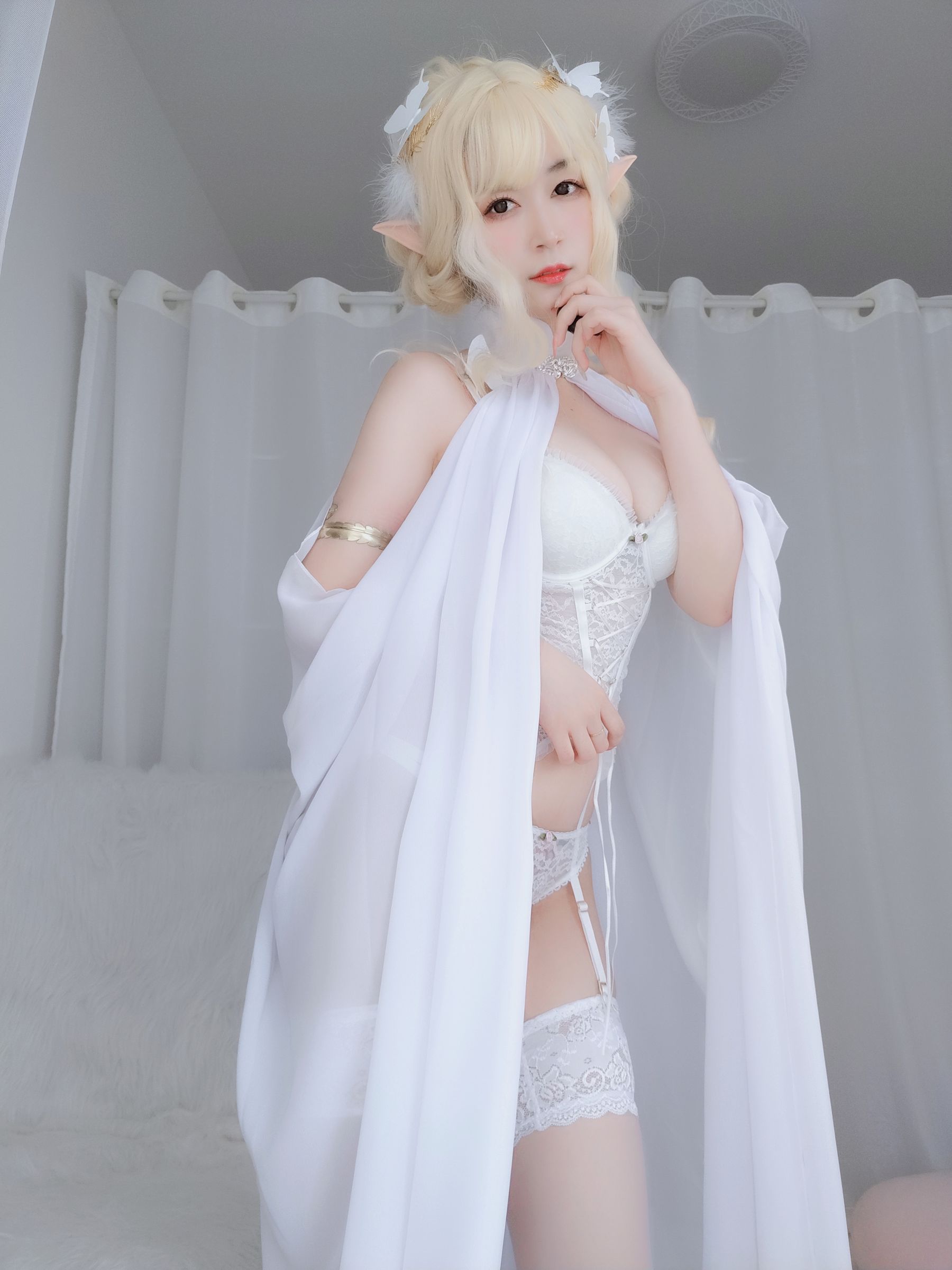 [Cosplay] Coser小姐姐白银 - 小白羊