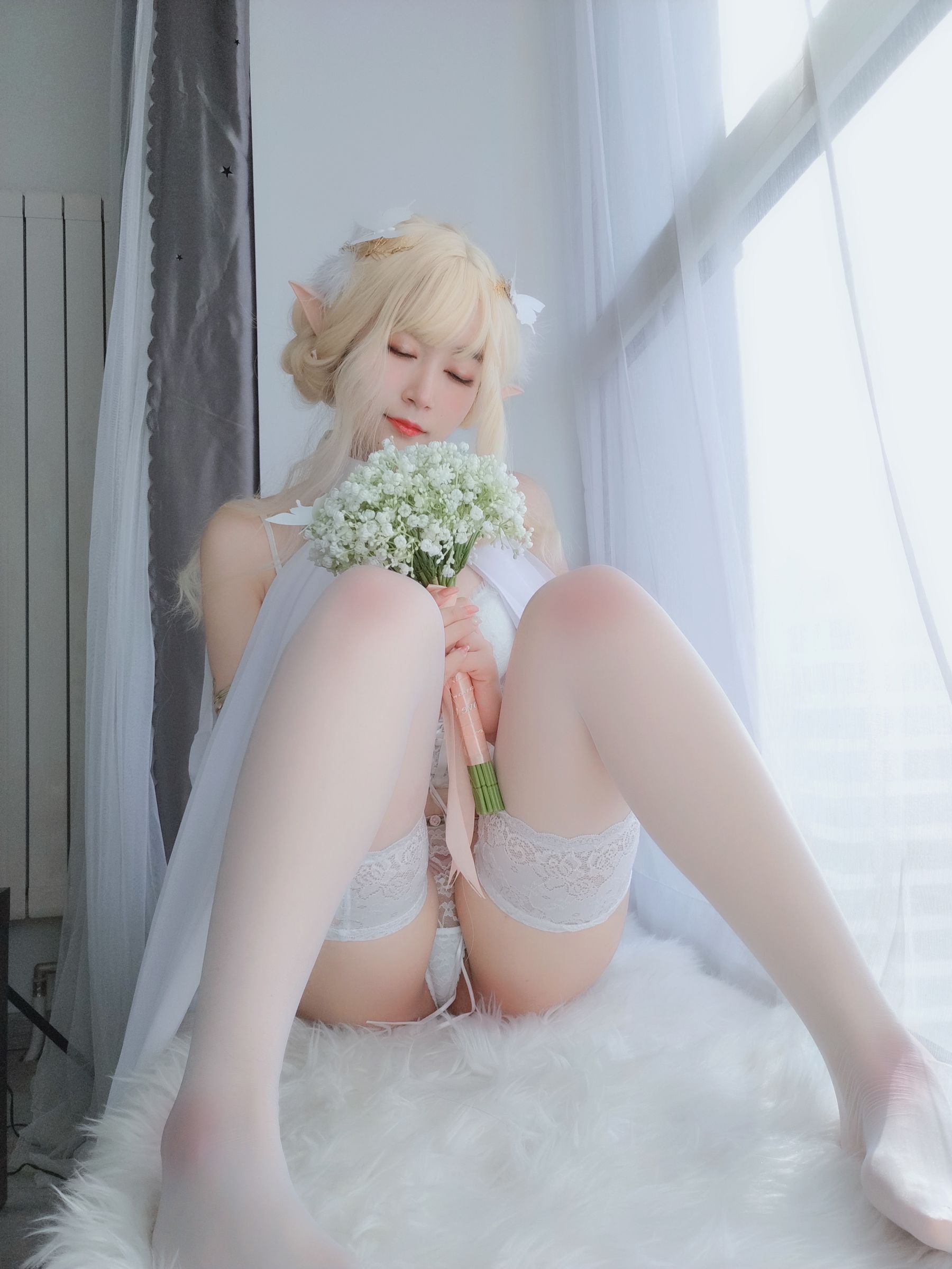 [Cosplay] Coser小姐姐白银 - 小白羊