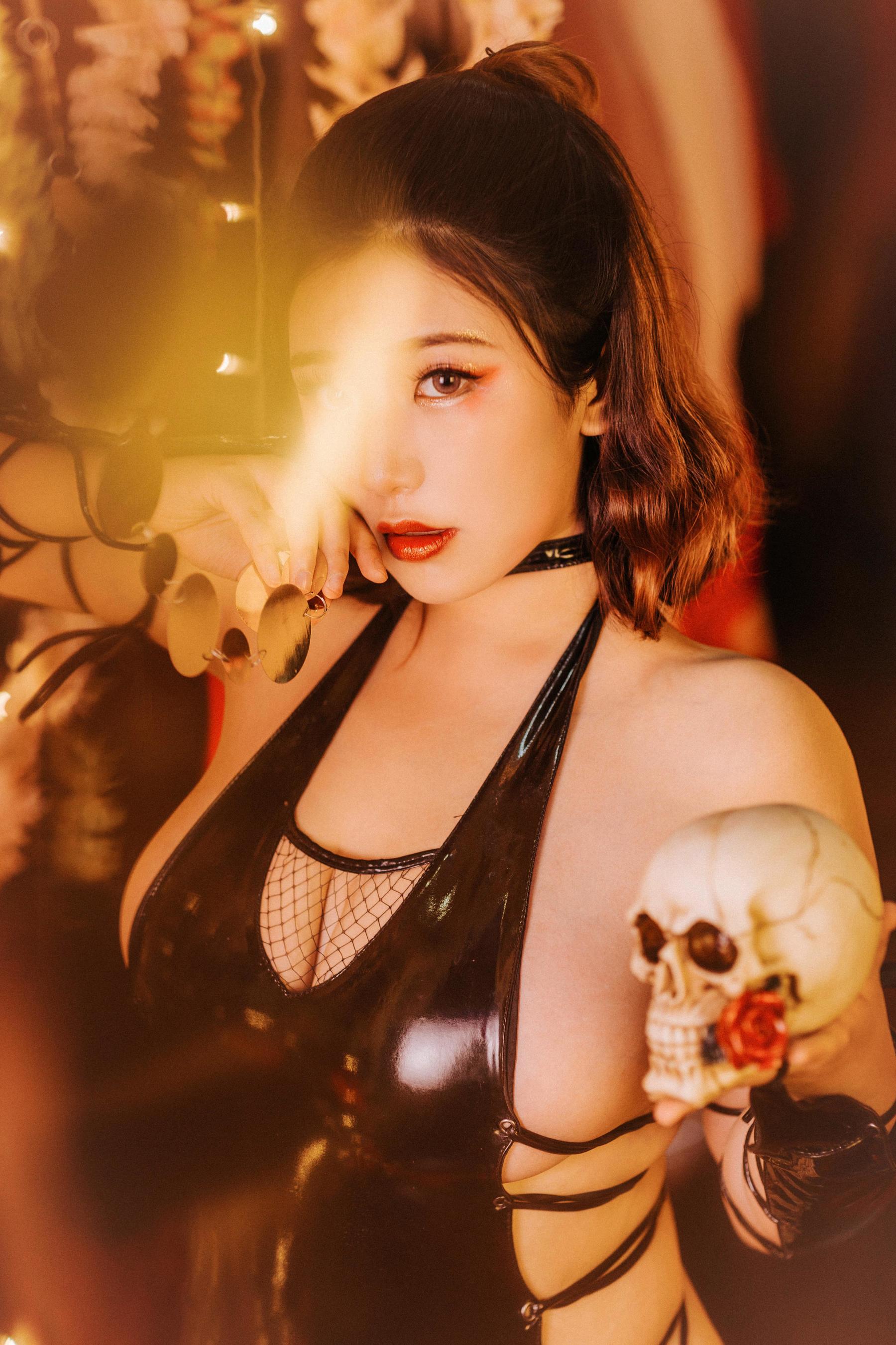 [Cosplay] 动漫博主穆零Mu0 - 黑胶