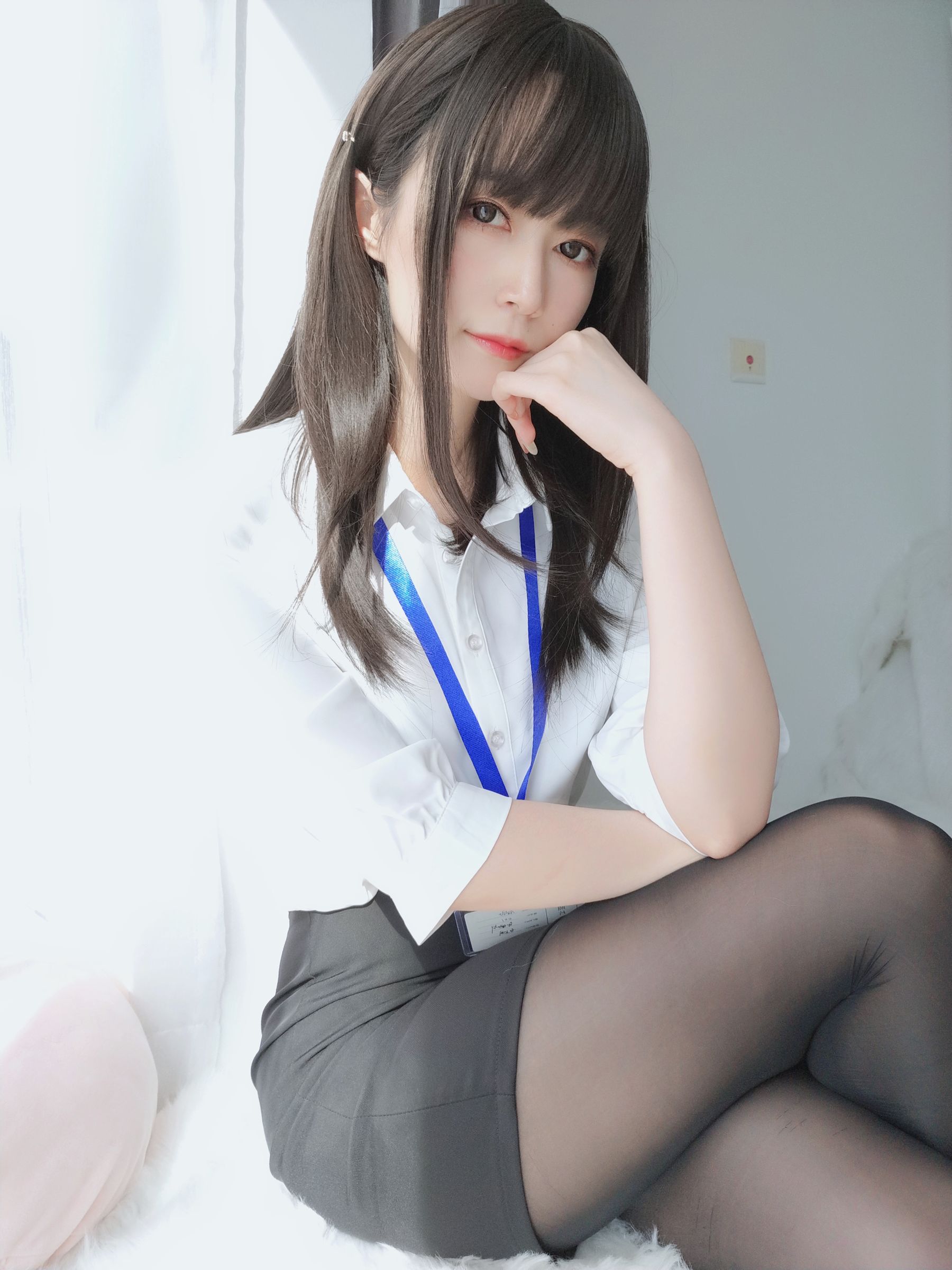 [Cosplay] Coser小姐姐白银 - 制服