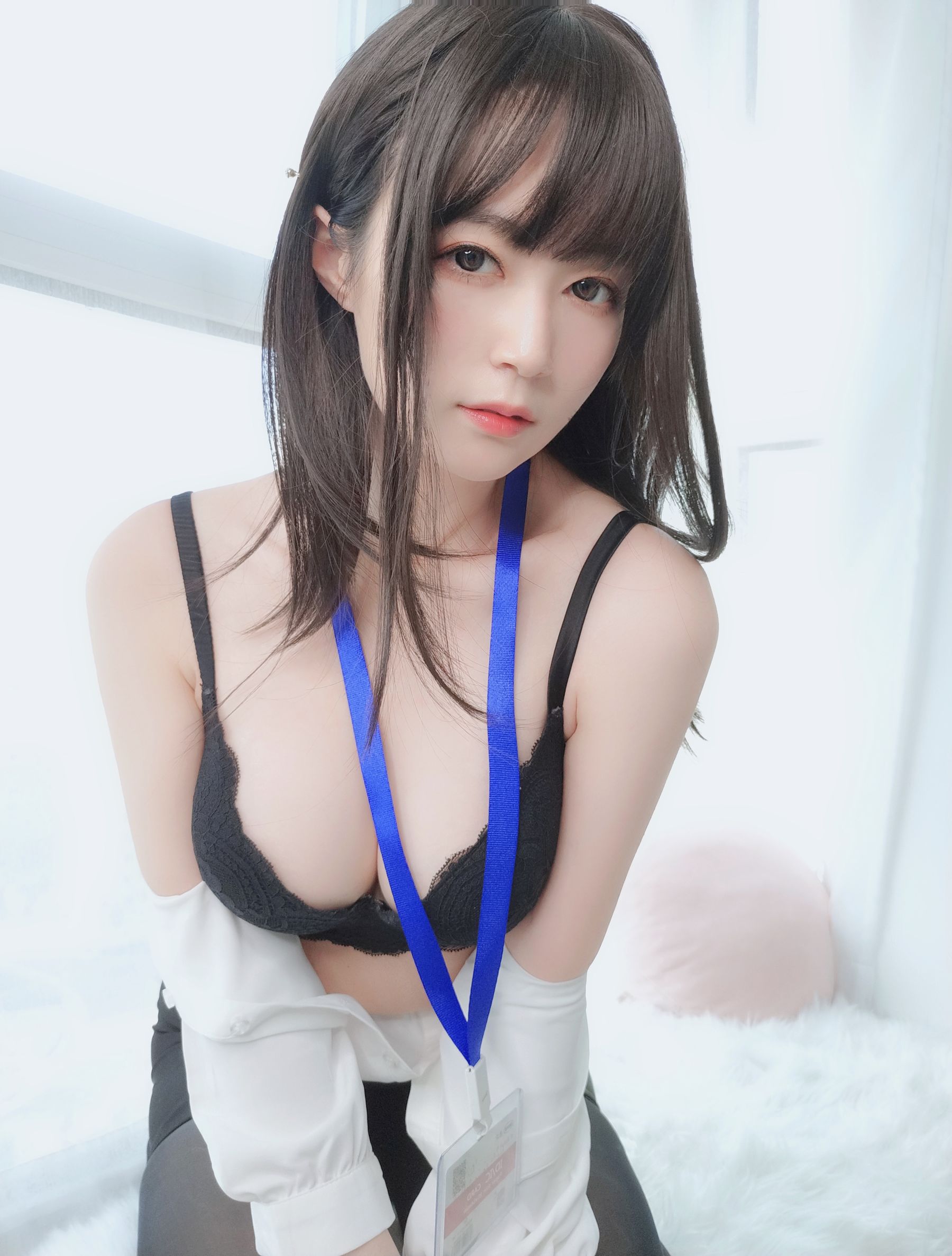 [Cosplay] Coser小姐姐白银 - 制服