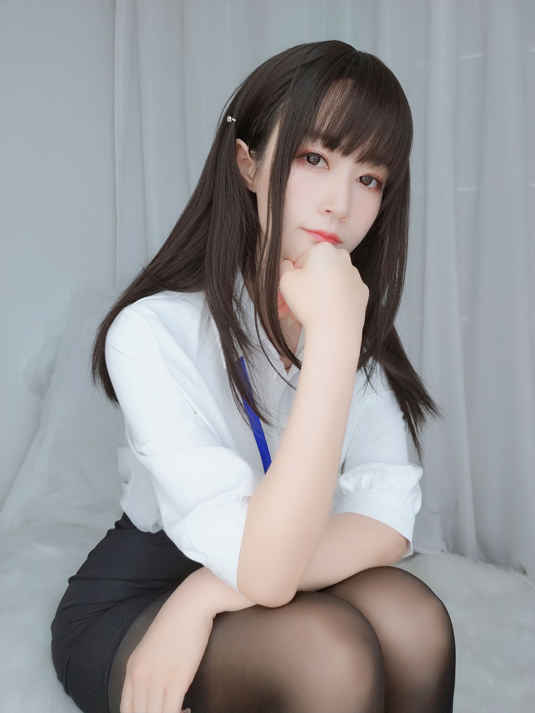 [Cosplay] Coser小姐姐白银 - 制服