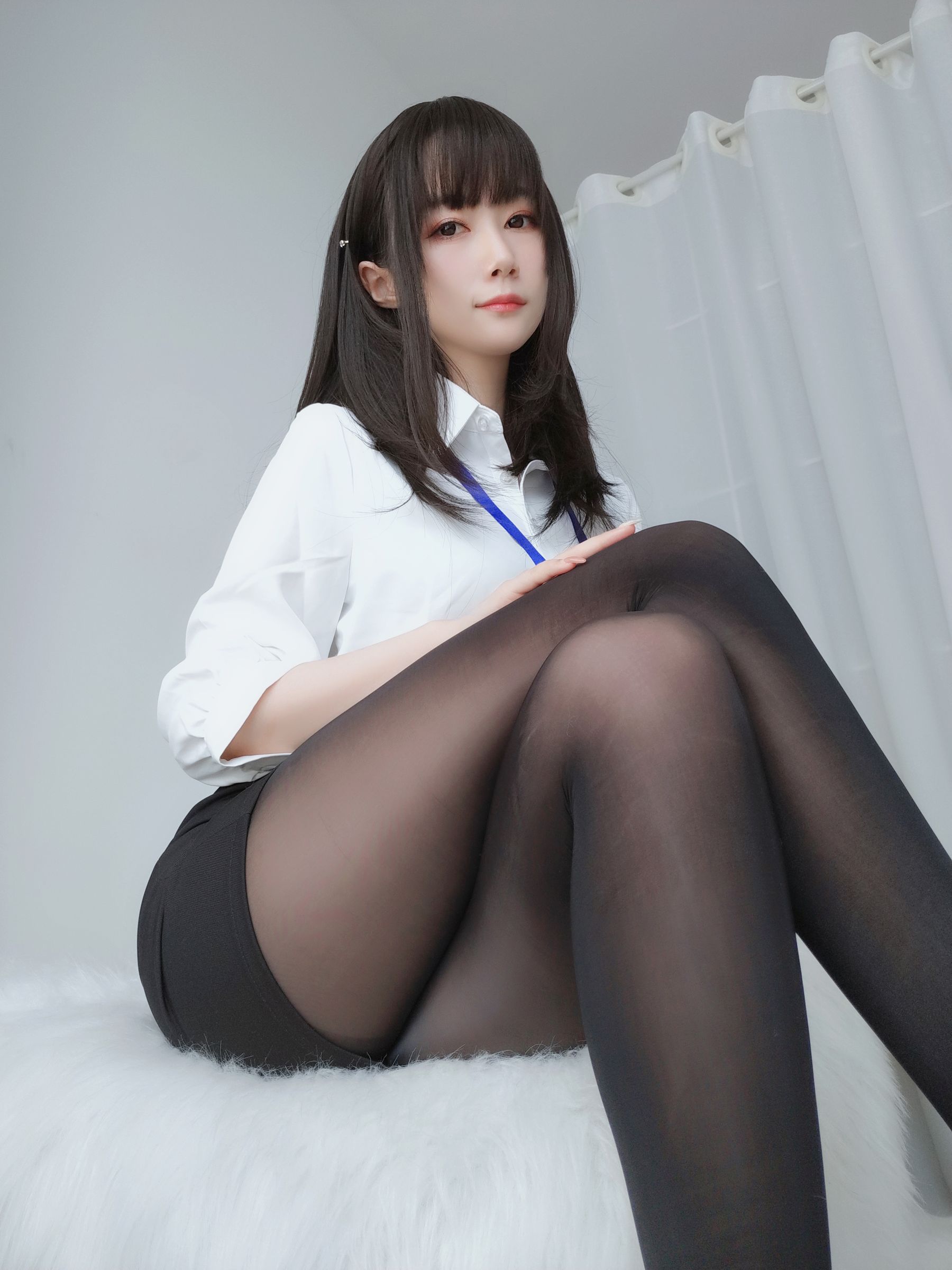 [Cosplay] Coser小姐姐白银 - 制服