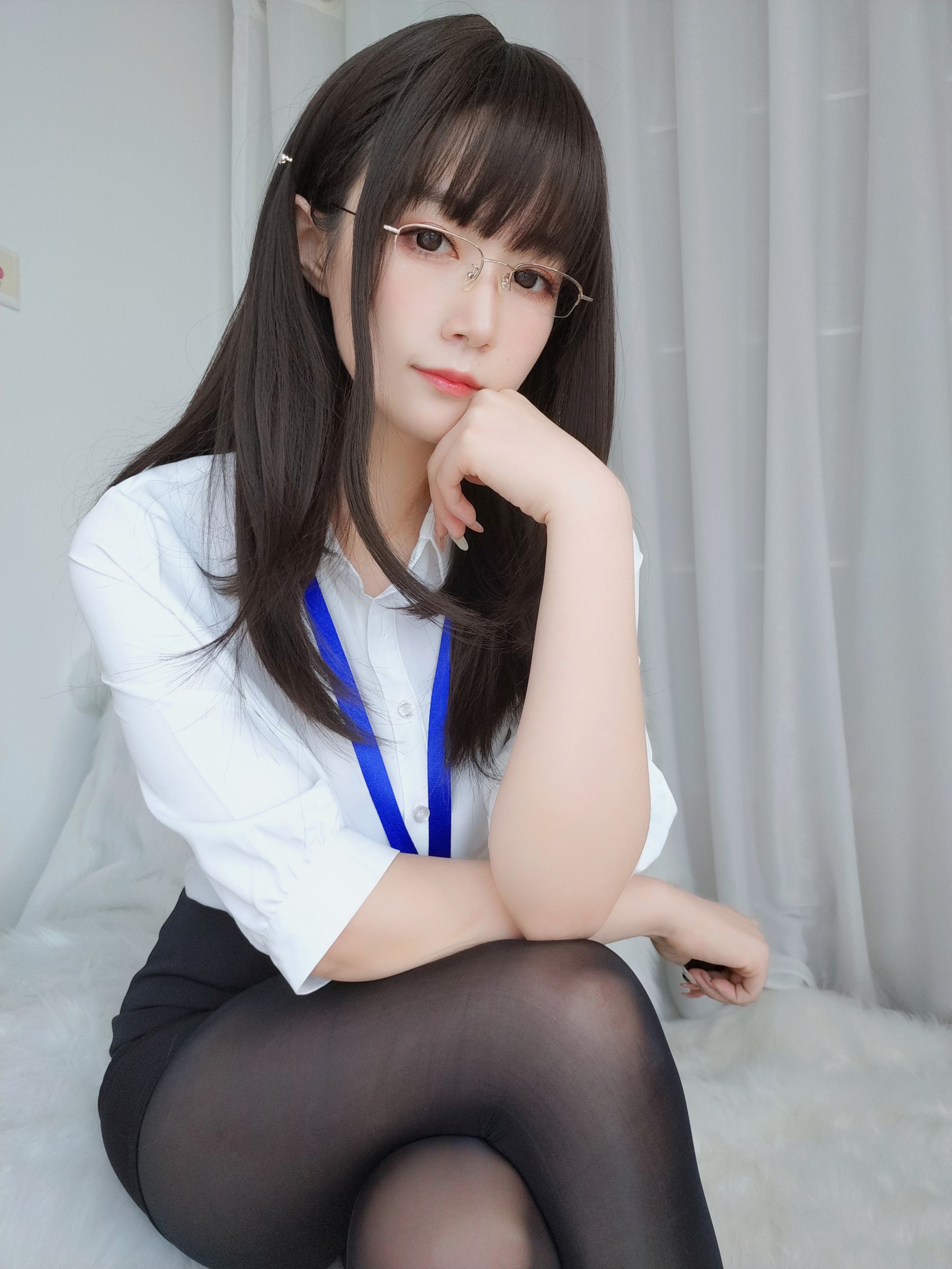 [Cosplay] Coser小姐姐白银 - 制服