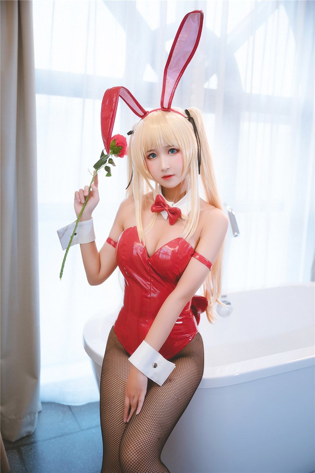[Cosplay] 微博妹子三度_69 - 黑丝兔女郎