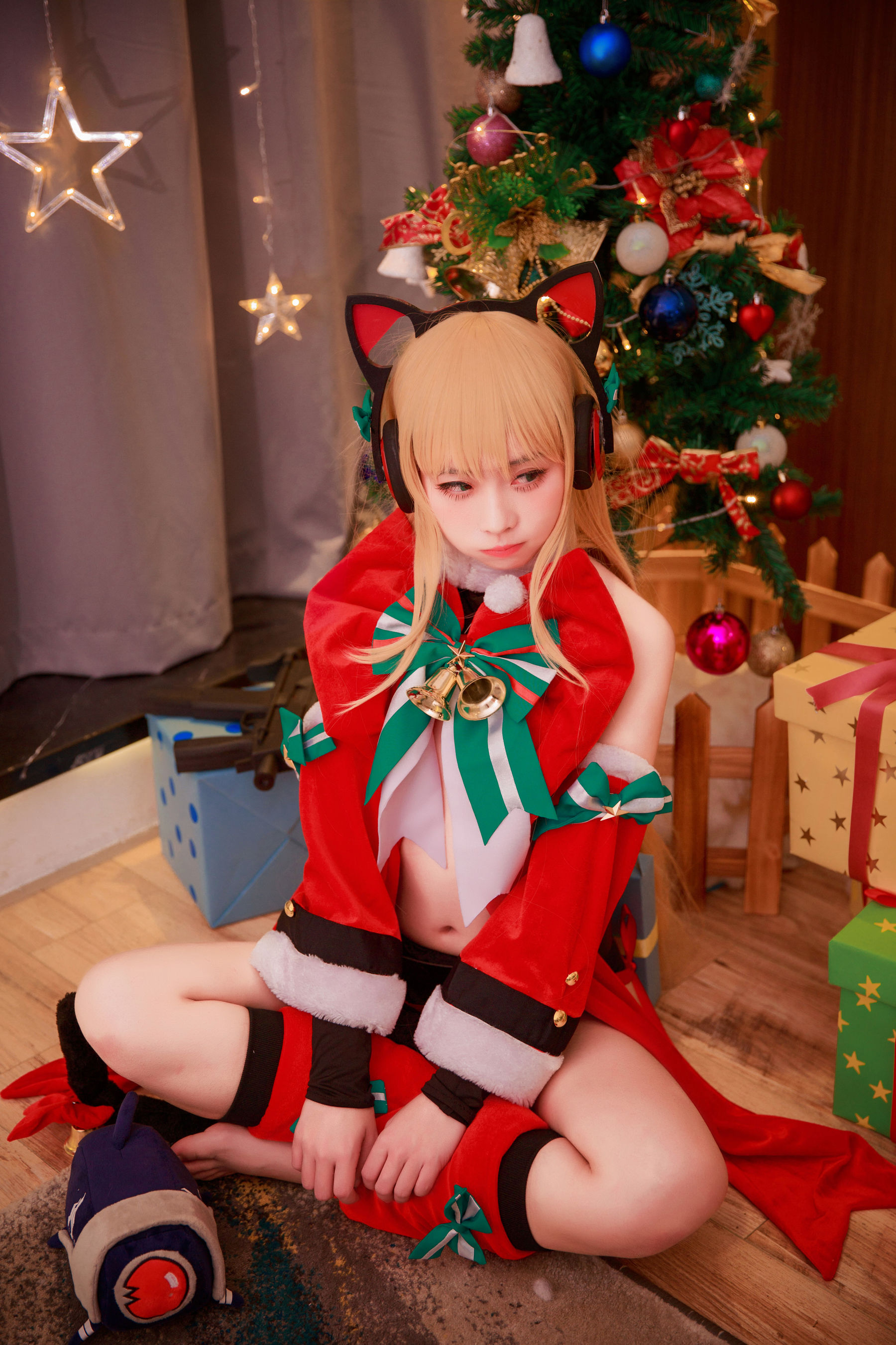 [Cosplay] 动漫博主G44不会受伤 - TMP圣诞