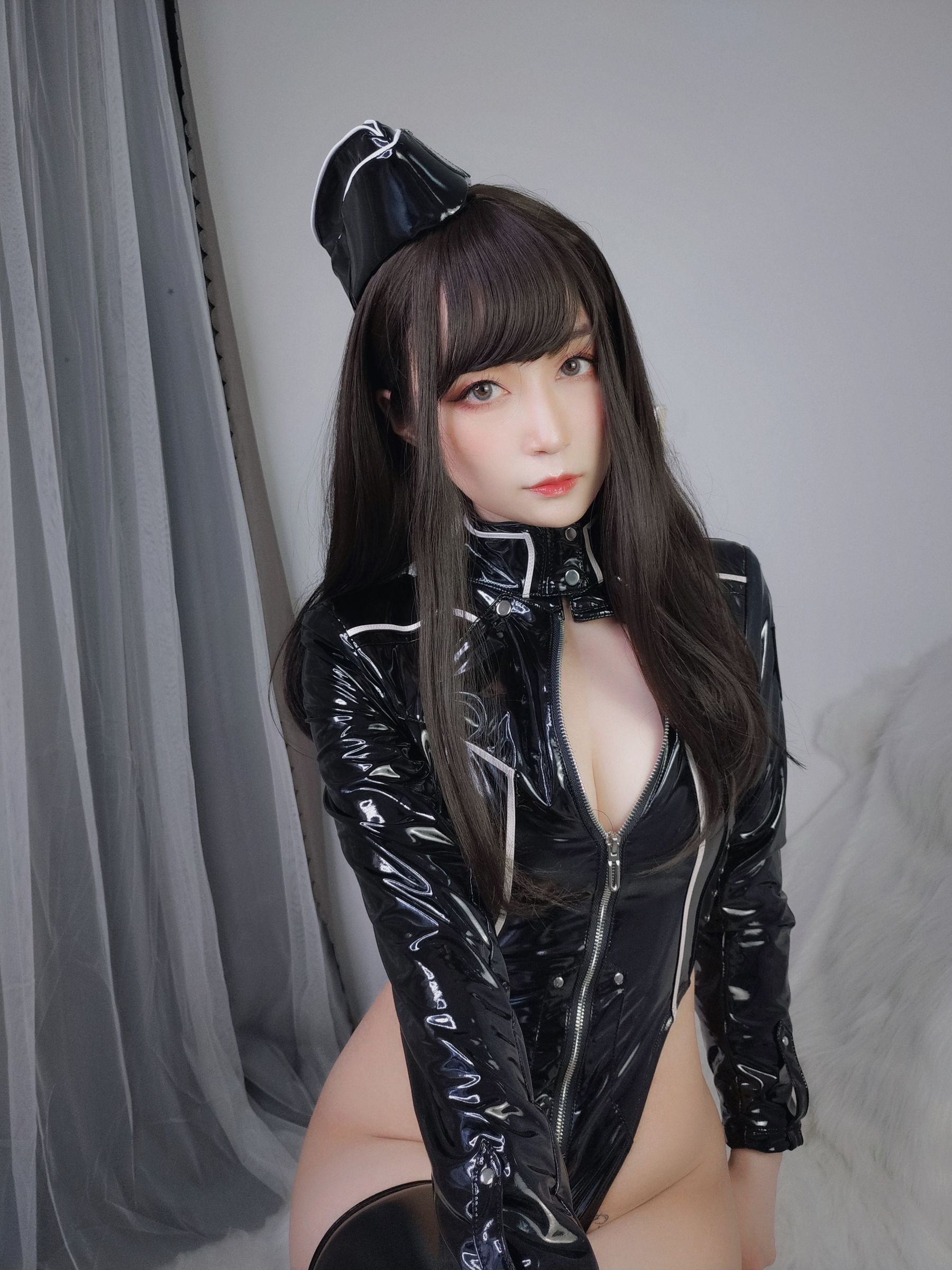 [Cosplay] Coser小姐姐白银 - 通讯官