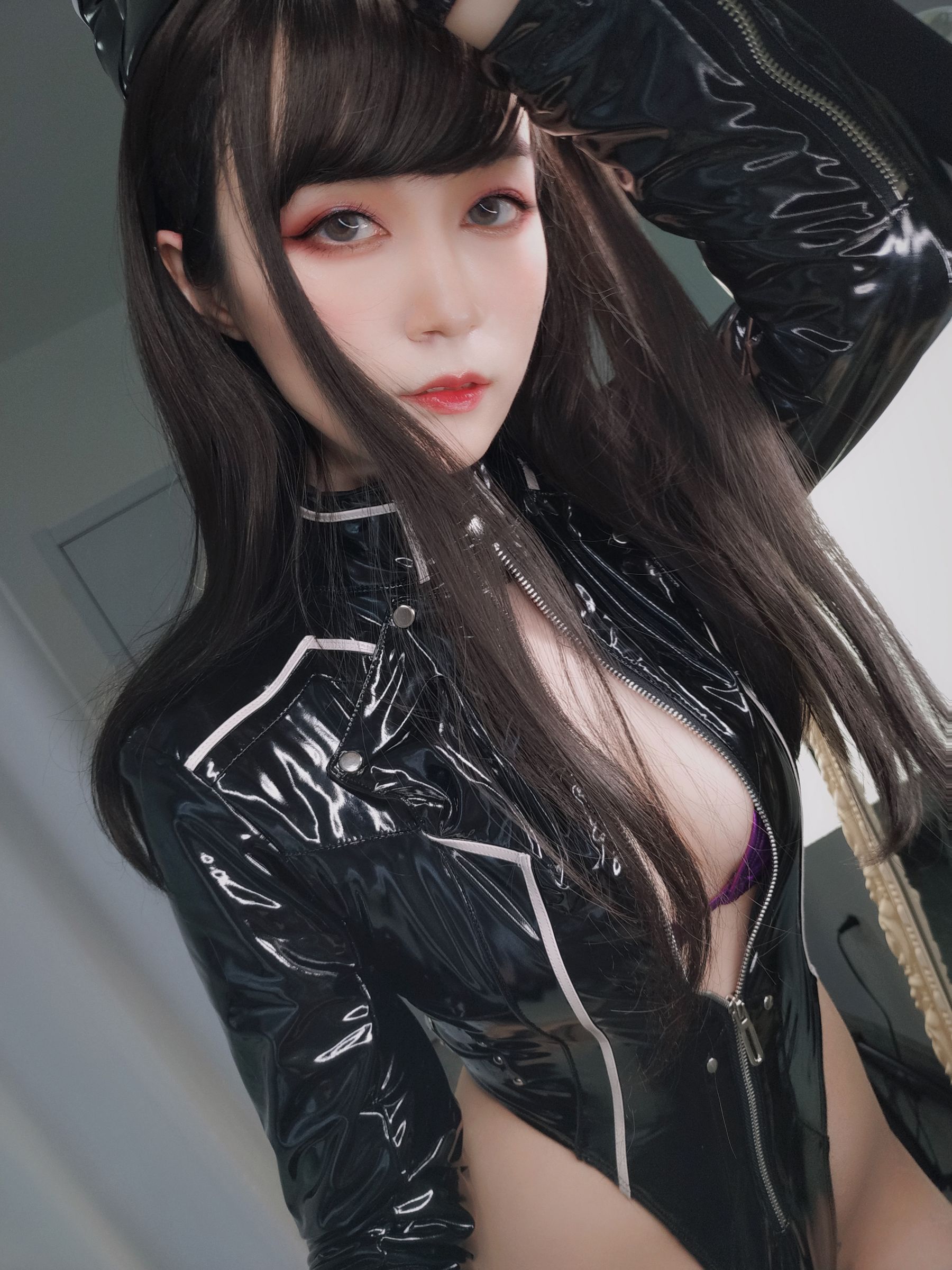 [Cosplay] Coser小姐姐白银 - 通讯官