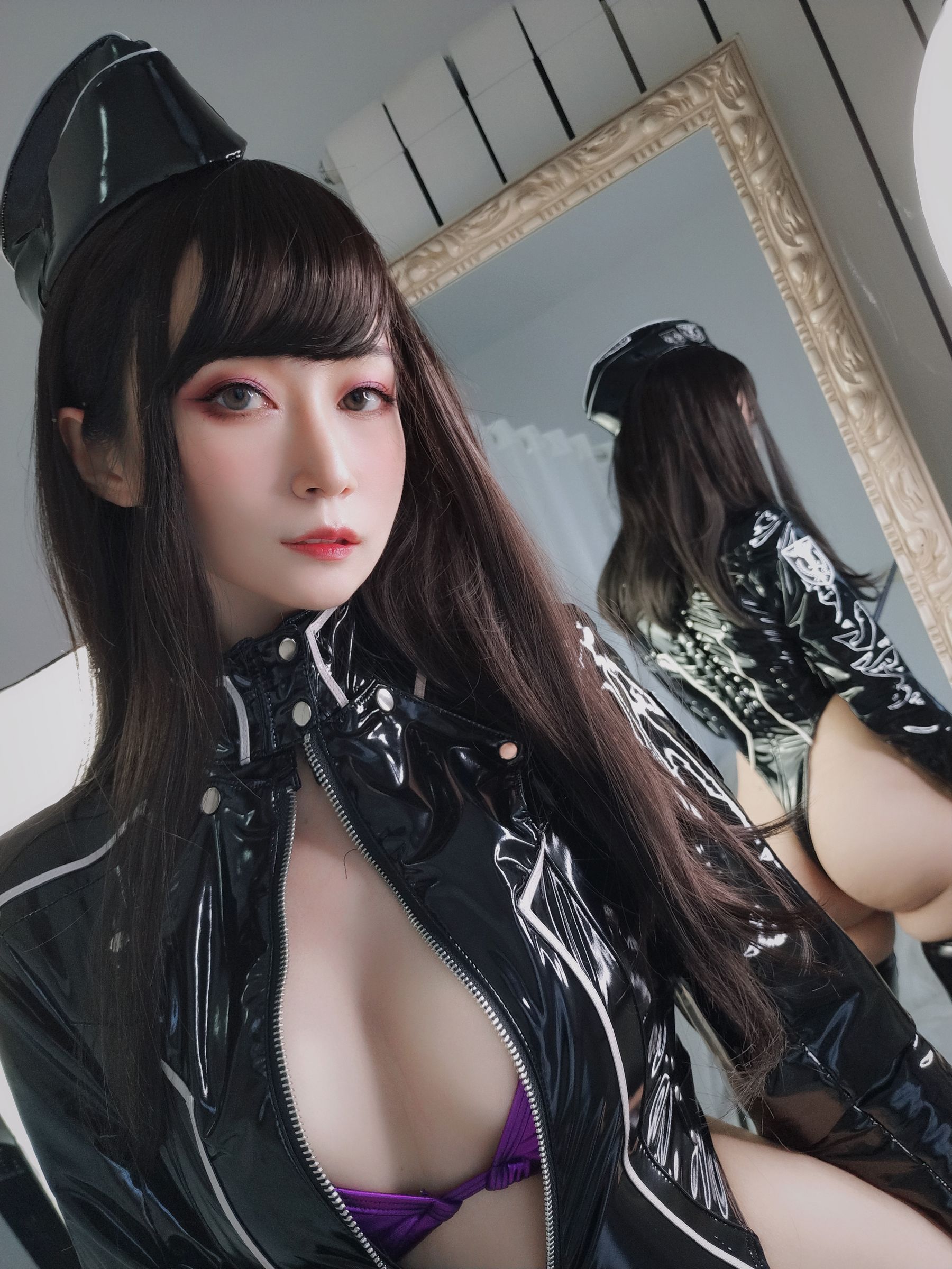 [Cosplay] Coser小姐姐白银 - 通讯官