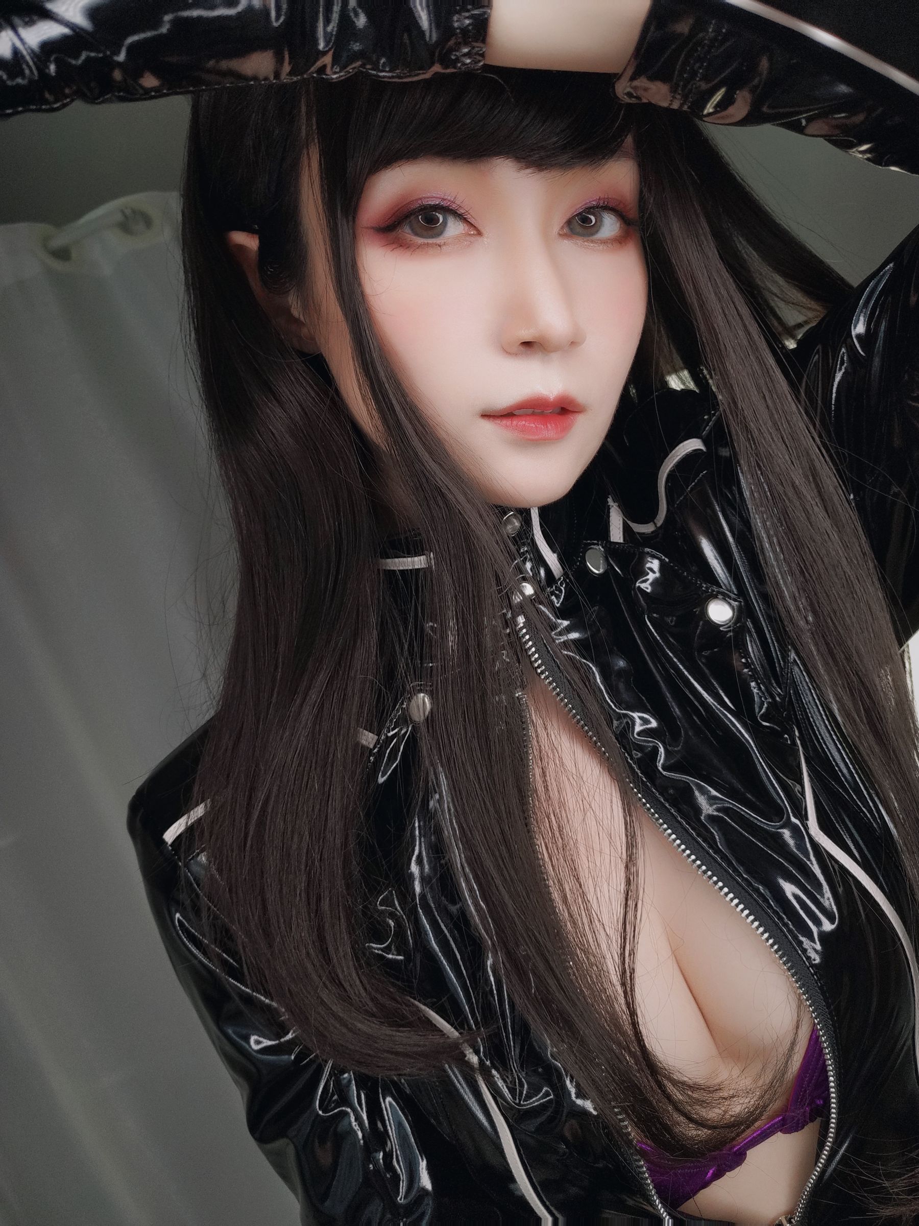 [Cosplay] Coser小姐姐白银 - 通讯官