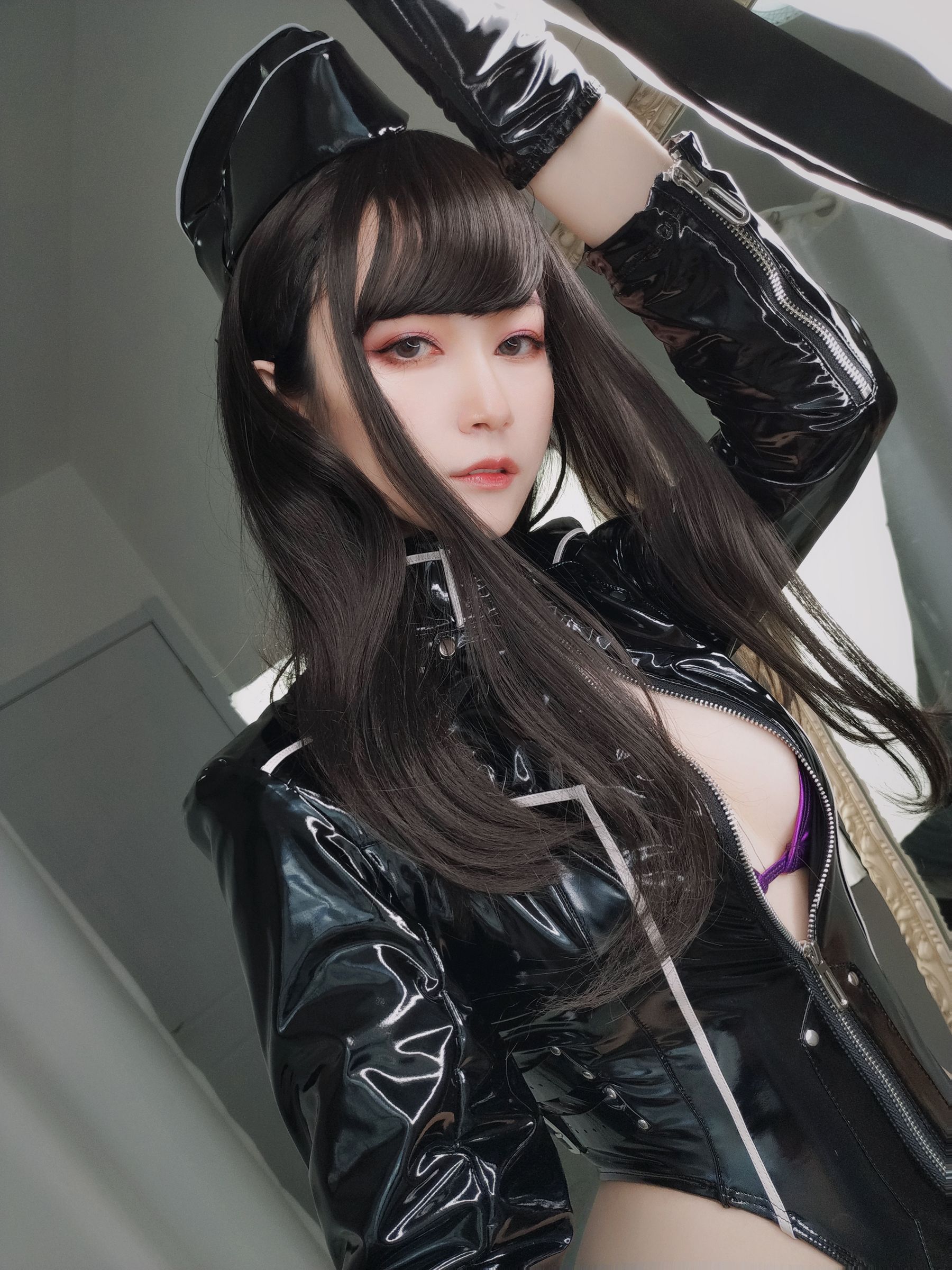 [Cosplay] Coser小姐姐白银 - 通讯官