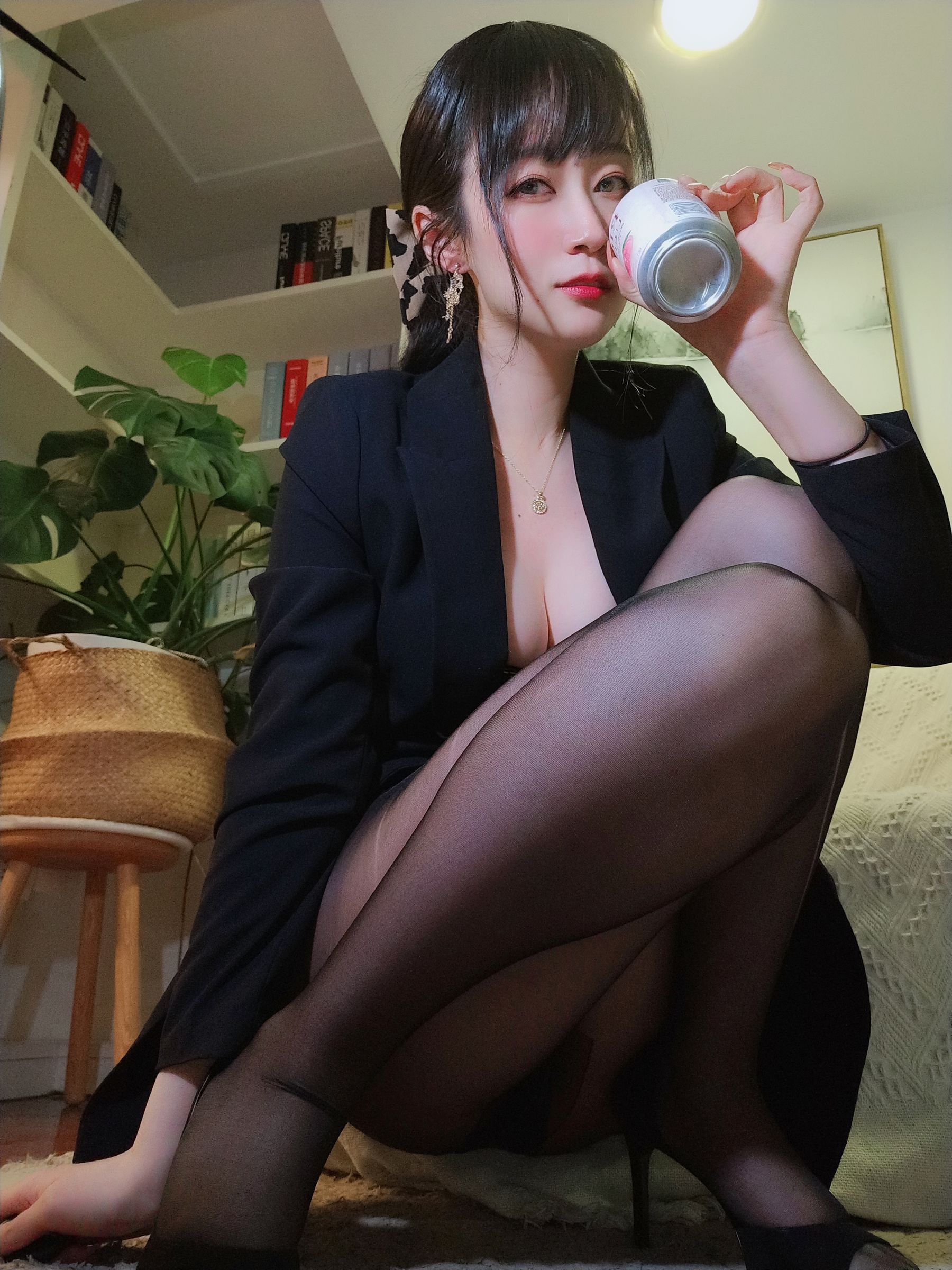 [Cosplay] Coser小姐姐白银 - 西服