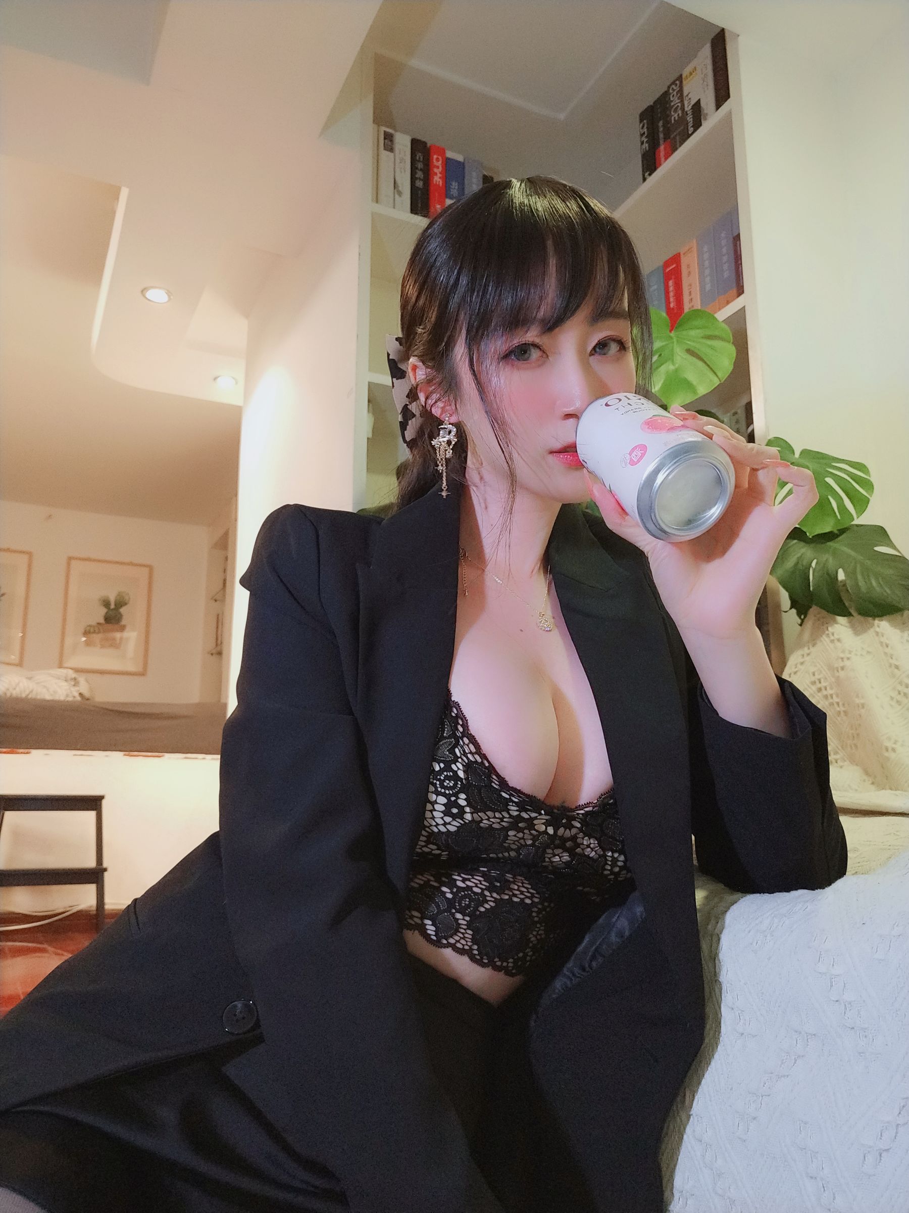[Cosplay] Coser小姐姐白银 - 西服