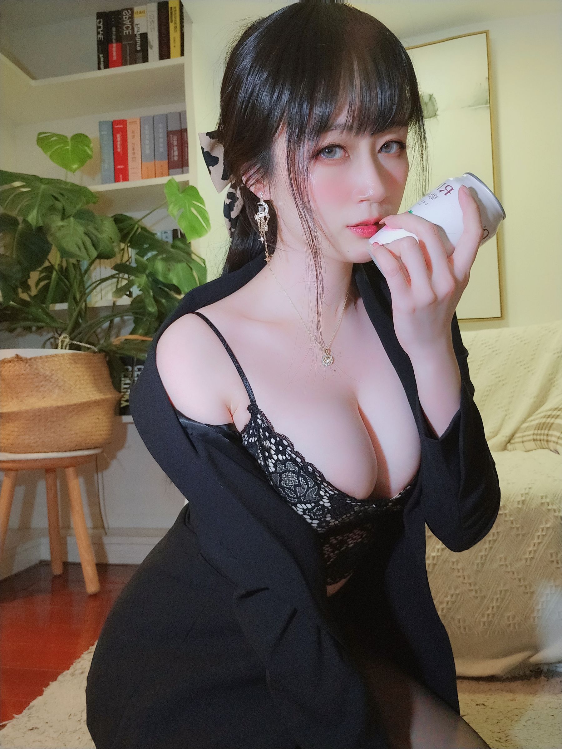 [Cosplay] Coser小姐姐白银 - 西服