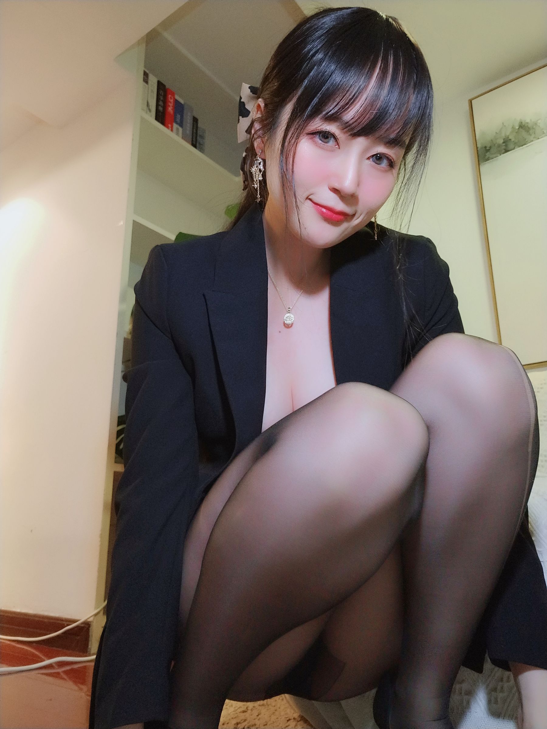 [Cosplay] Coser小姐姐白银 - 西服