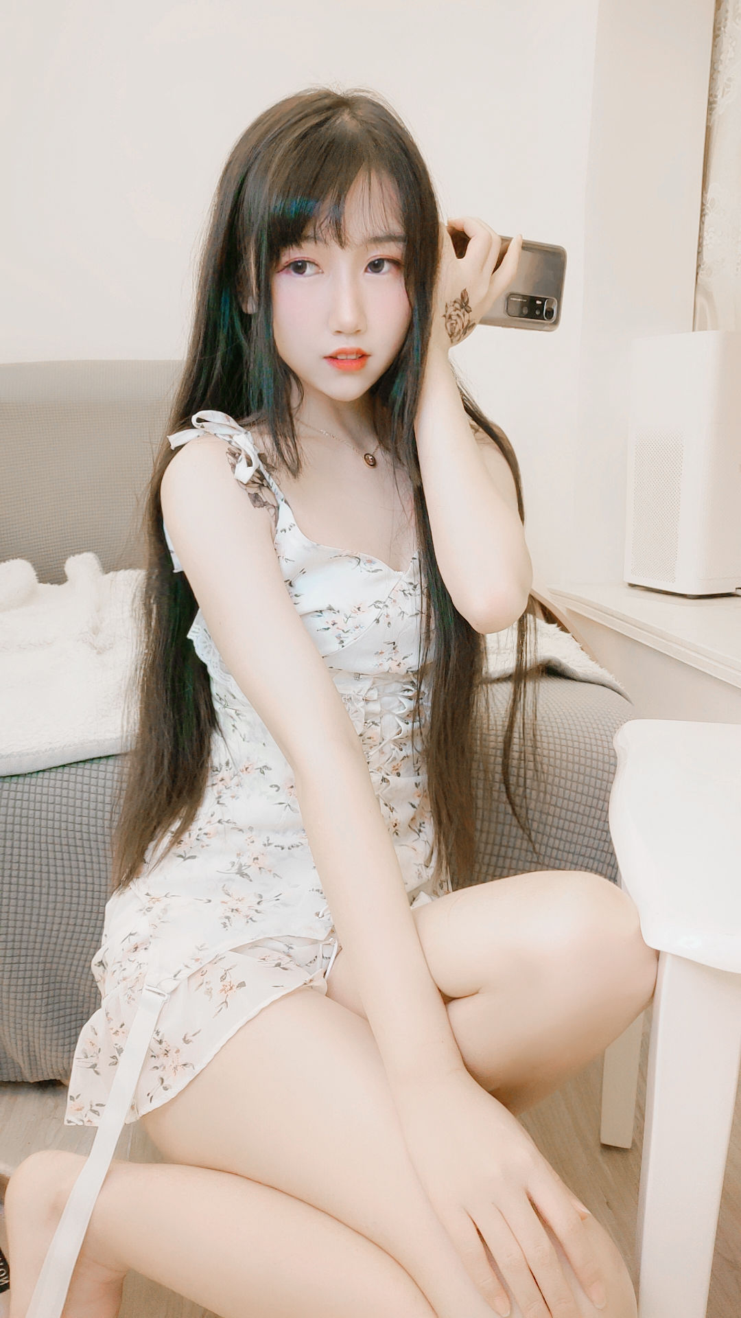 [Cosplay] 微博人气Coser不呆猫 - 温柔风连衣裙