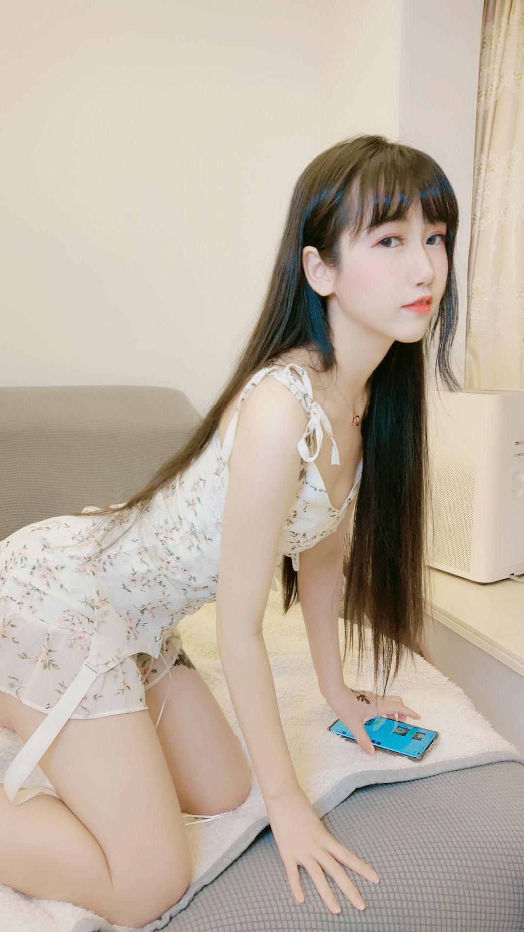 [Cosplay] 微博人气Coser不呆猫 - 温柔风连衣裙