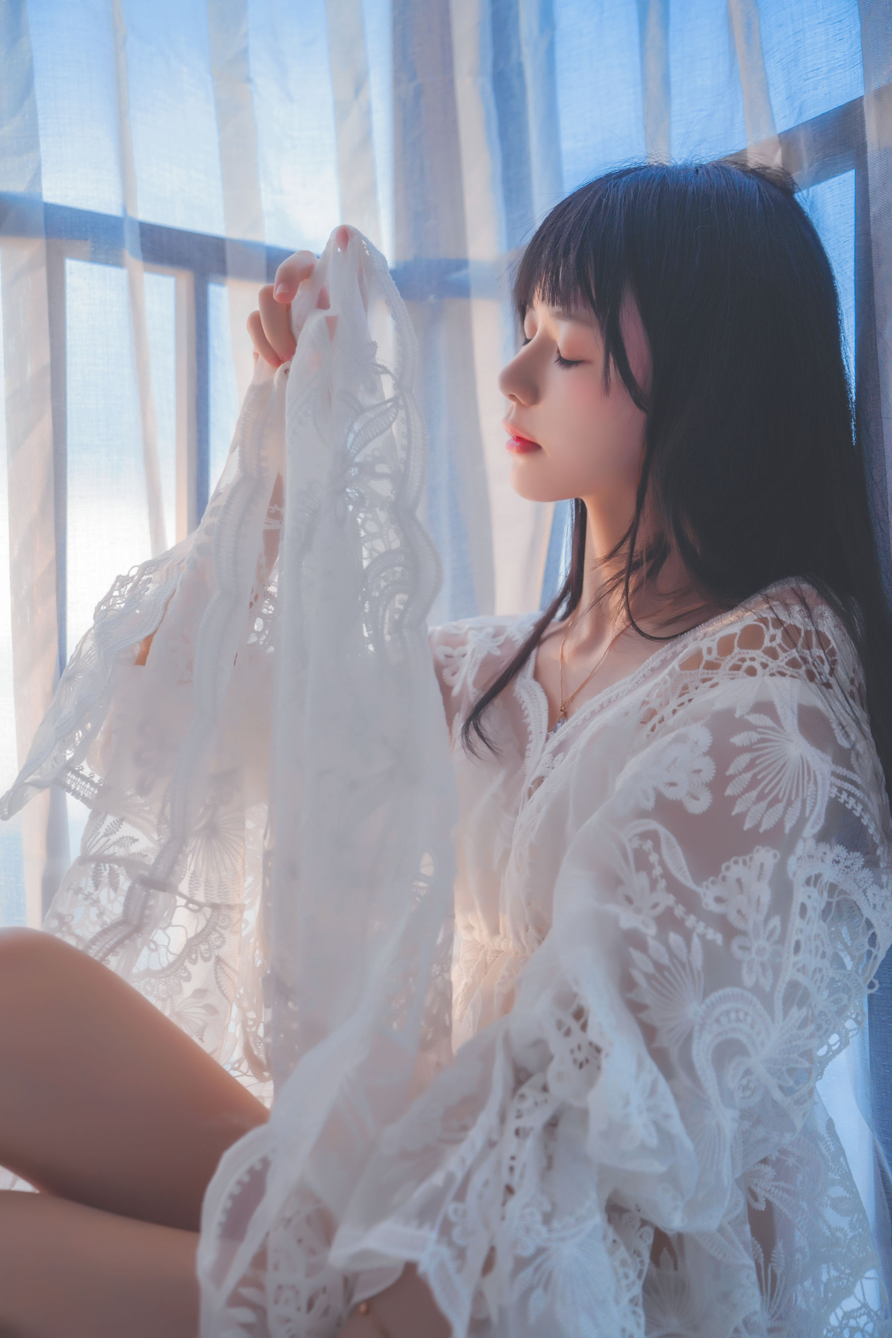 [Cosplay] 桜桃喵 - 初雪