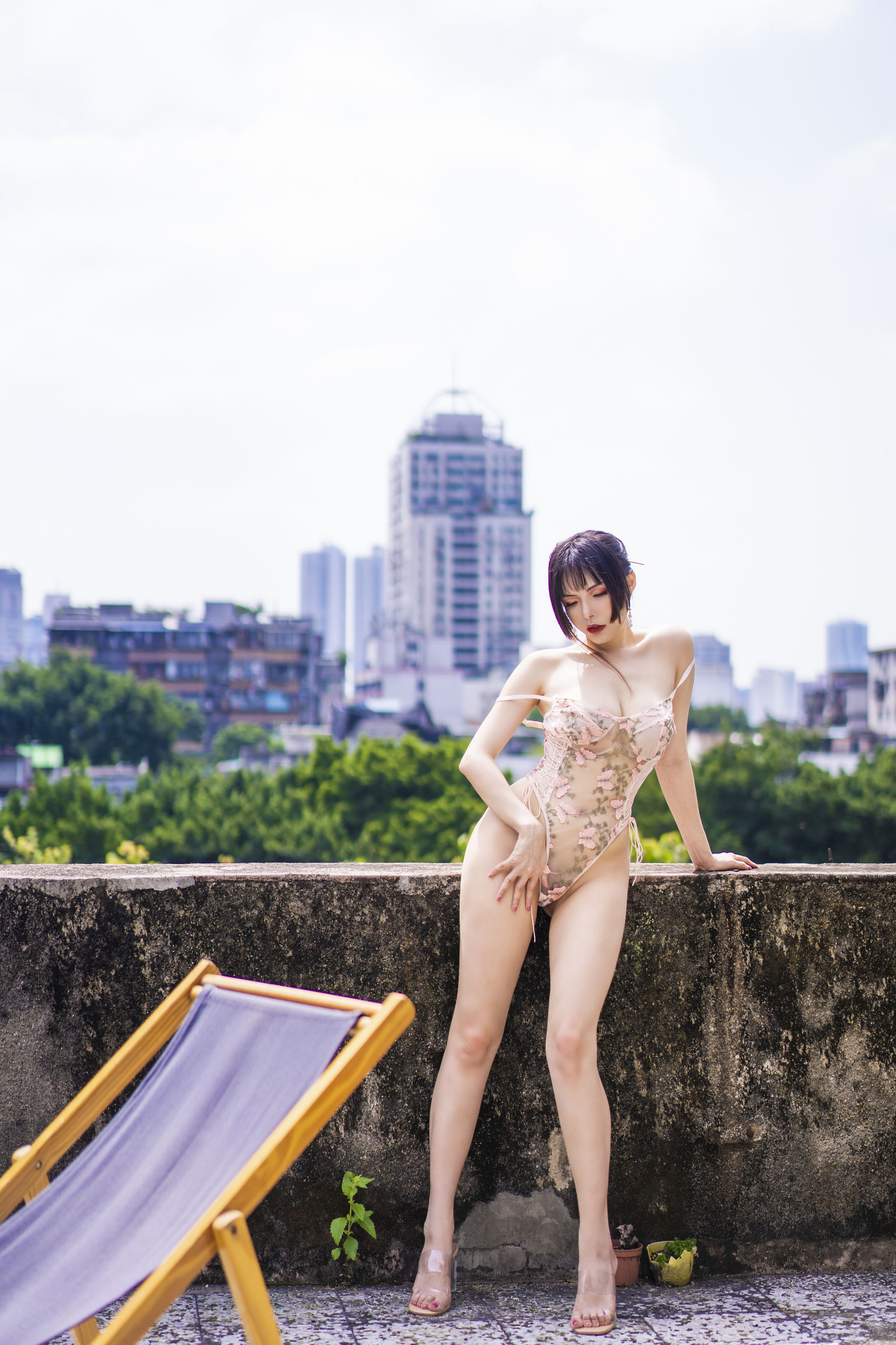 [Cosplay] 秋和柯基(夏小秋秋秋) - 天台