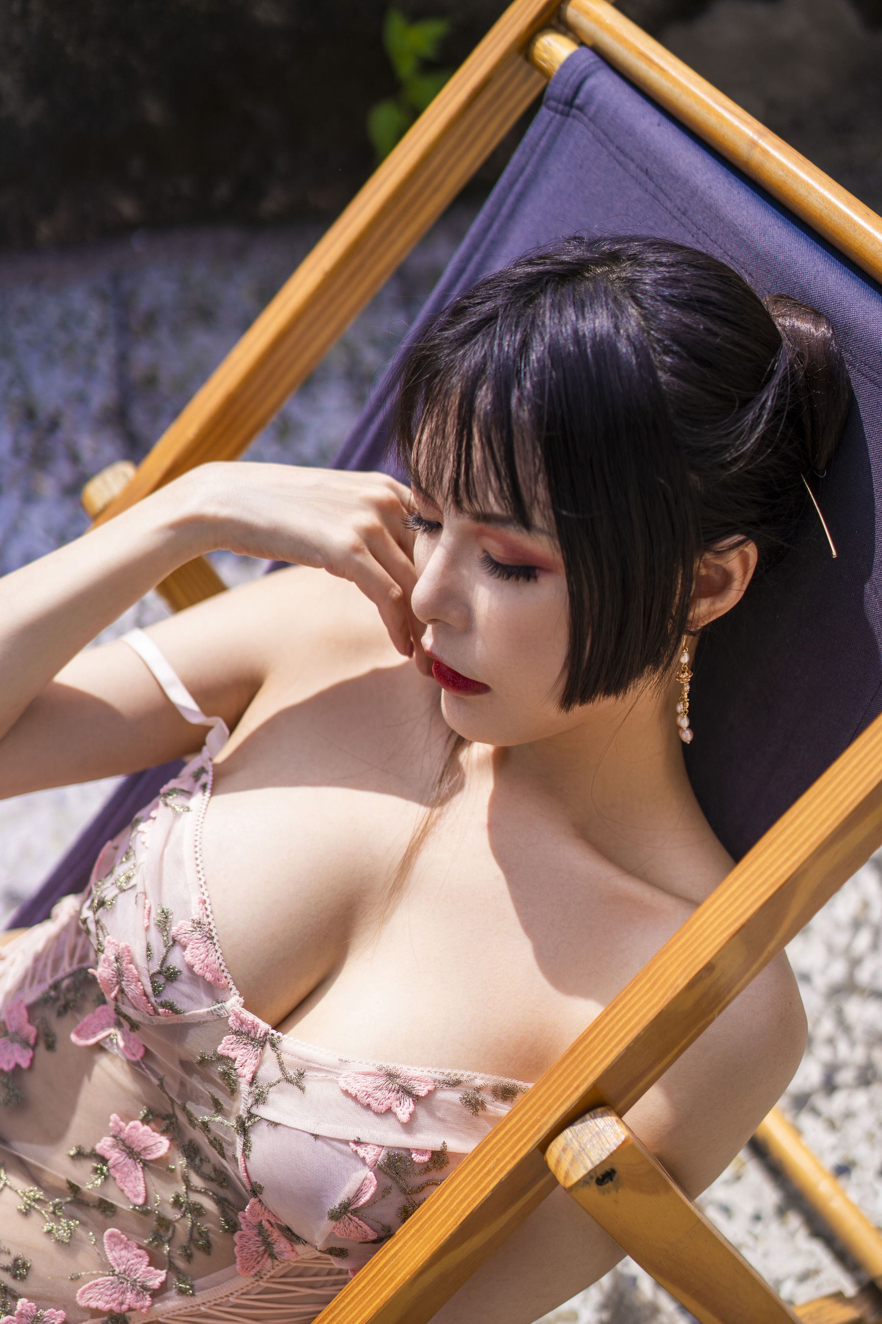 [Cosplay] 秋和柯基(夏小秋秋秋) - 天台