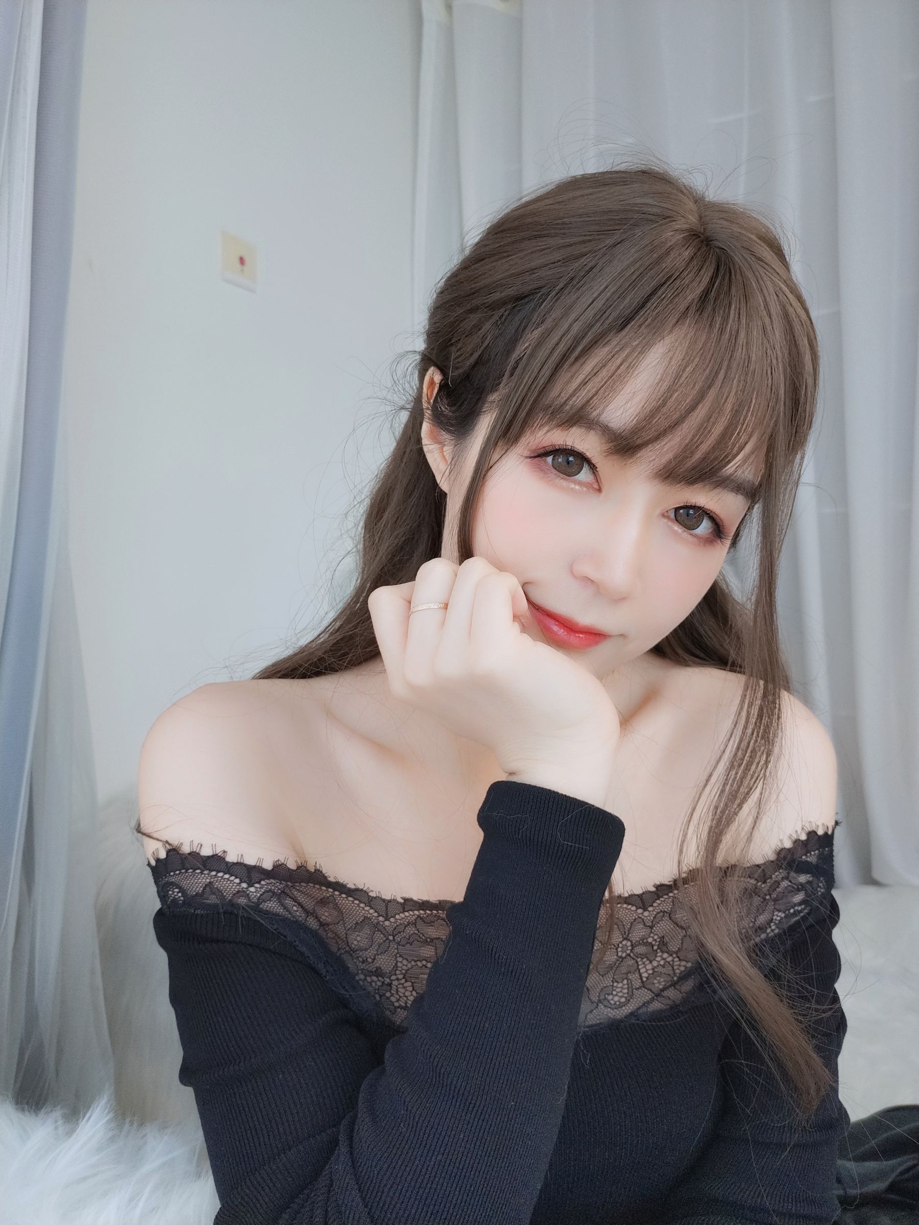 [Cosplay] Coser小姐姐白银 - 黑西服