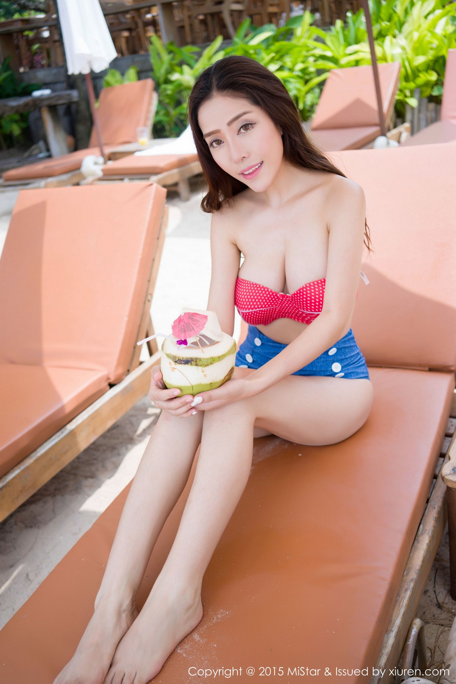 陈欣《普吉岛旅拍》比基尼+黑丝透视装 [魅妍社MiStar] Vol.037