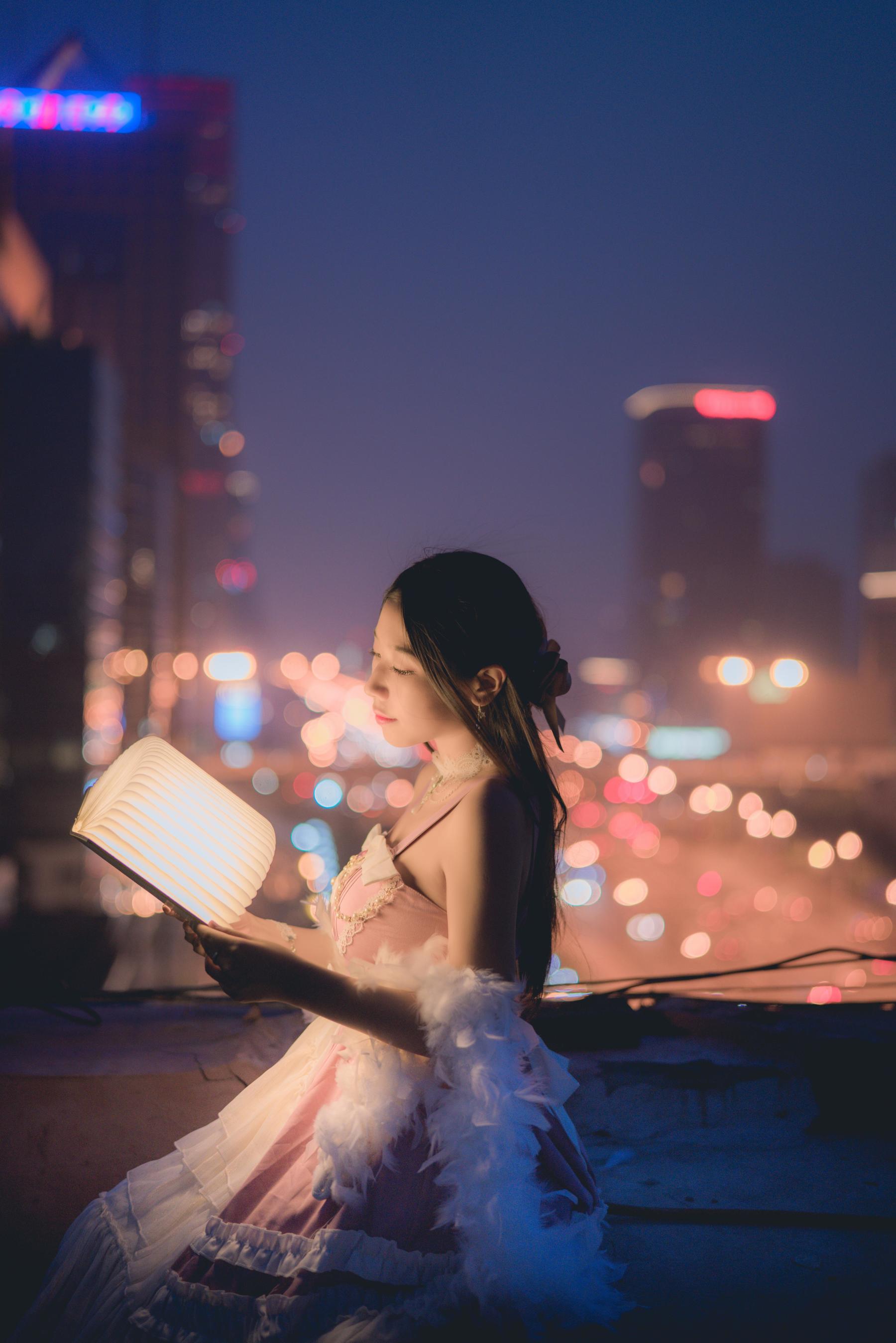 [Cosplay] 动漫博主穆零Mu0 - 阅读