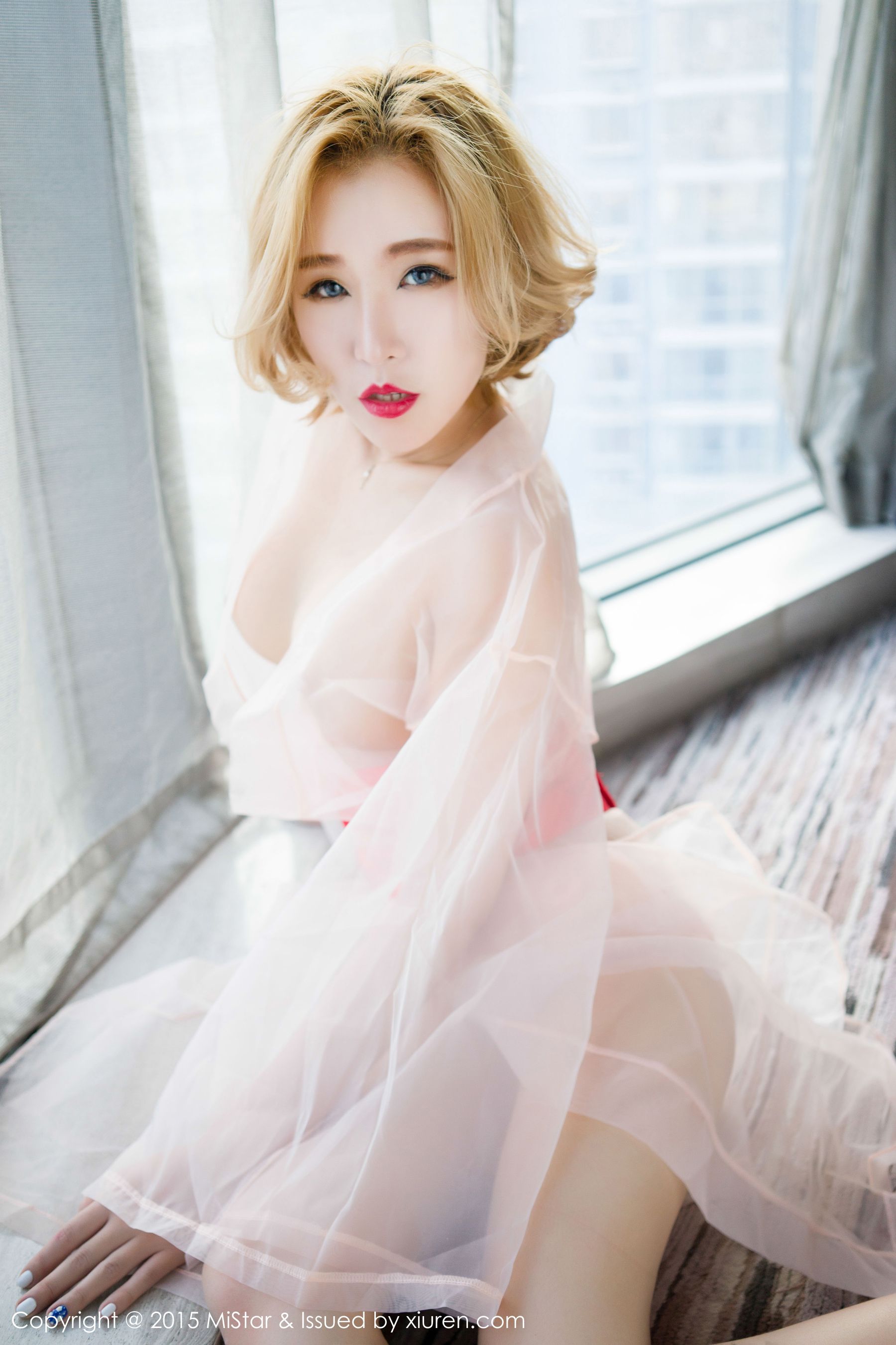 赵欢颜Jessica《黑丝吊袜+透视装纱衣》 [魅妍社MiStar] Vol.044
