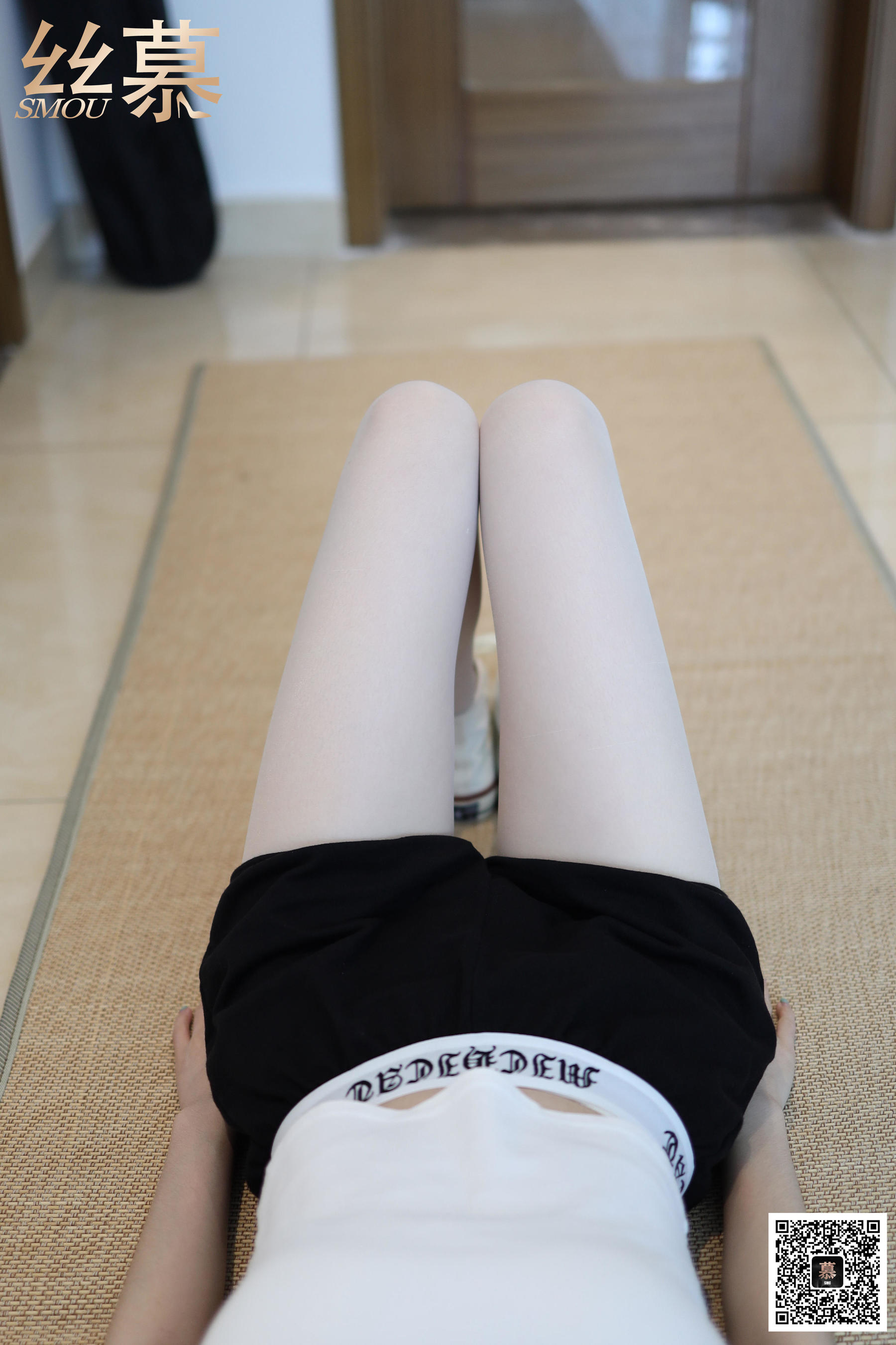 [丝慕SMOU] 特写集 TX054 《瑜伽垫上的她》