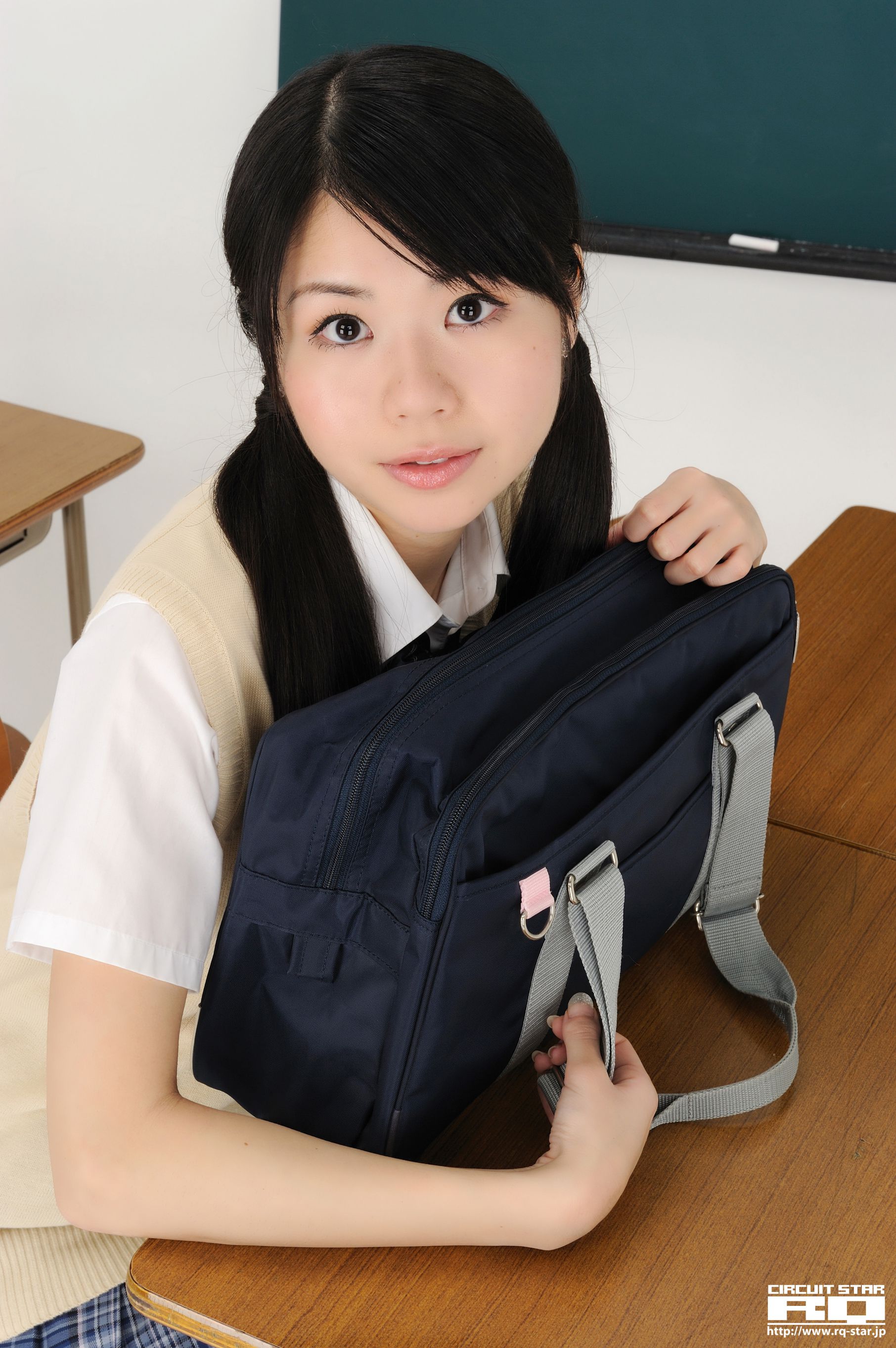 [RQ-STAR] NO.00436 池原冬実 School Girl 校服系列 写真集