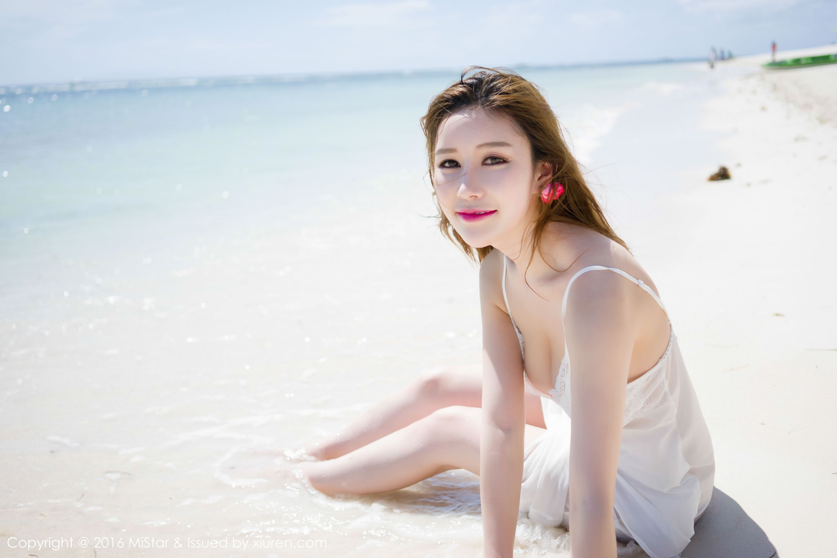 于姬Una《海滩长裙+死库水》 [魅妍社MiStar] Vol.056