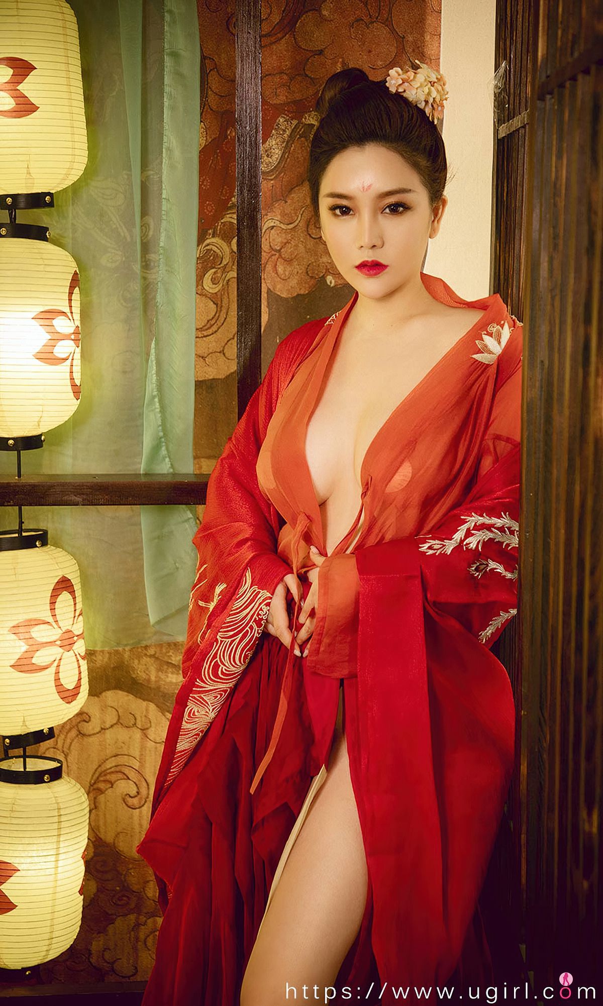 [爱尤物Ugirls] NO.2009 金梓琳 华灯初上夜会霓裳