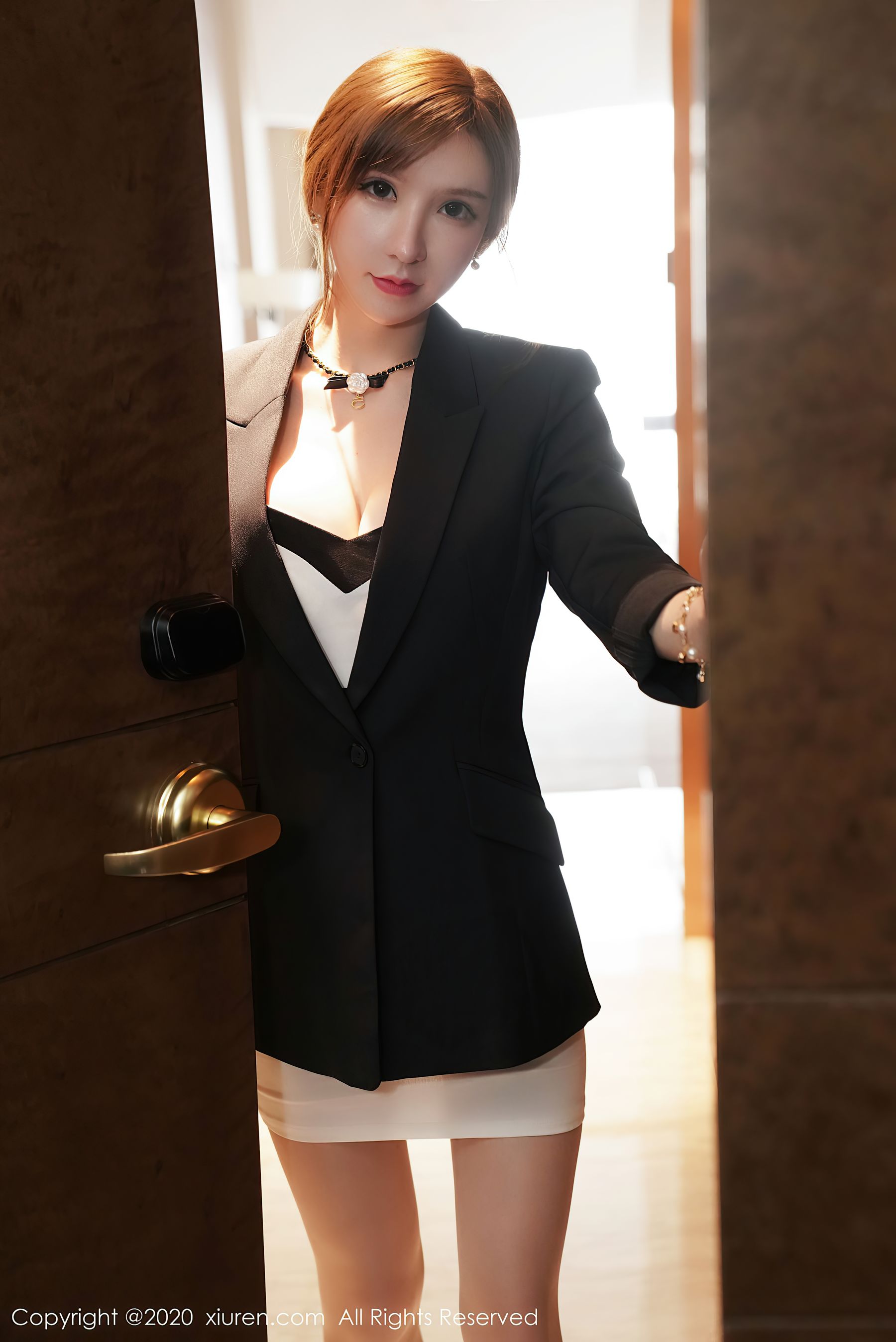[秀人XIUREN] No.2885 周于希Sandy