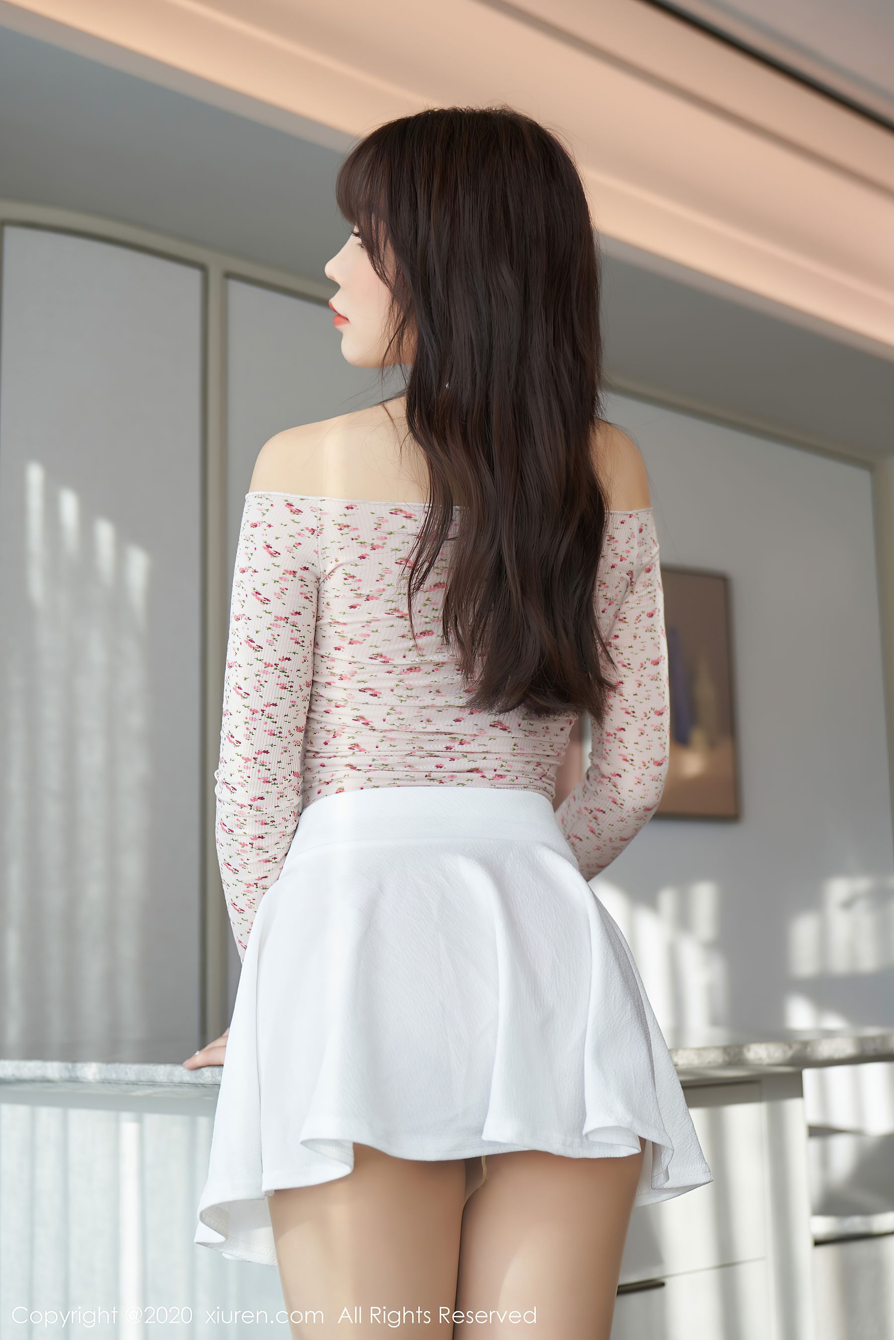 [秀人XIUREN] No.2949 芝芝Booty