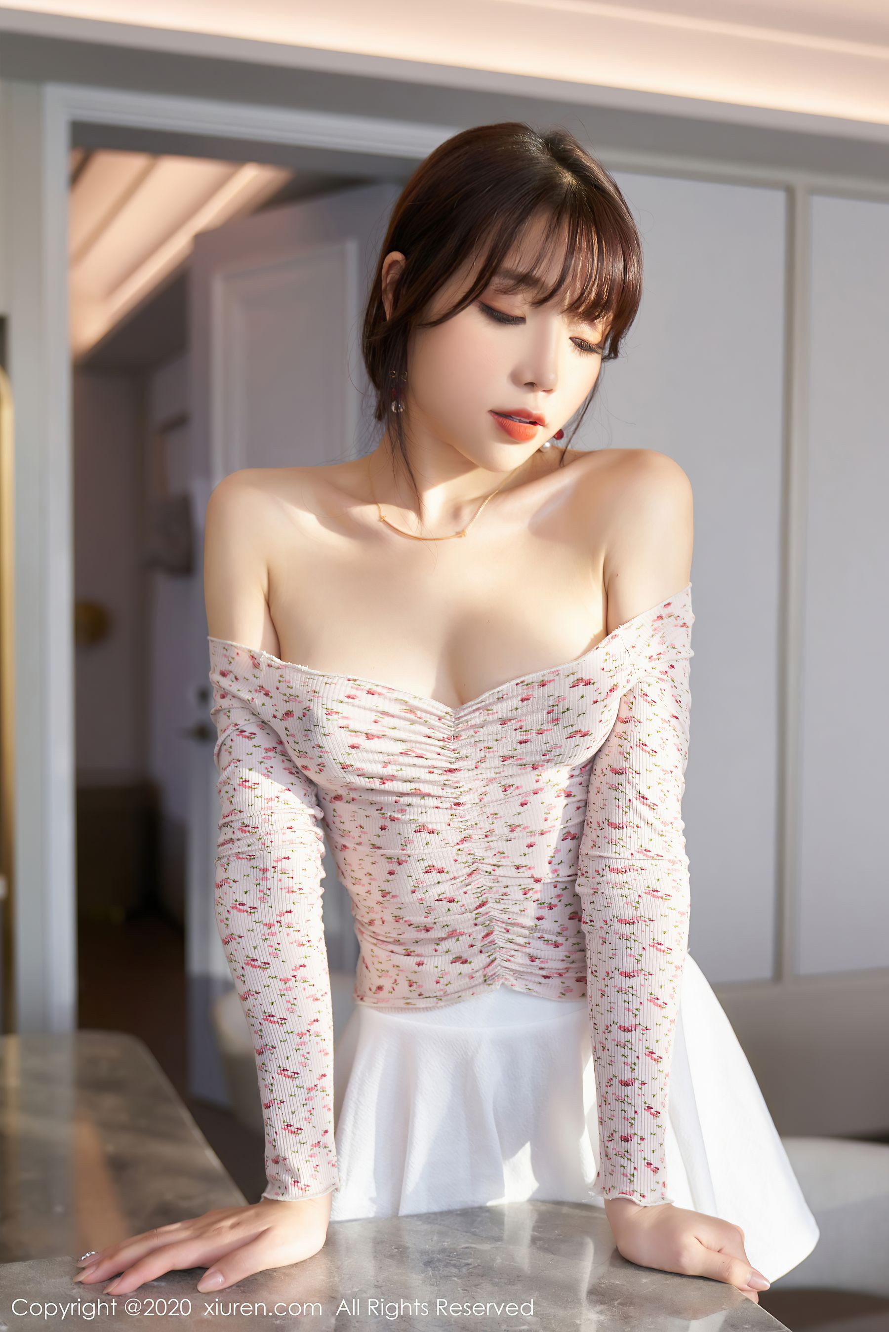[秀人XIUREN] No.2949 芝芝Booty