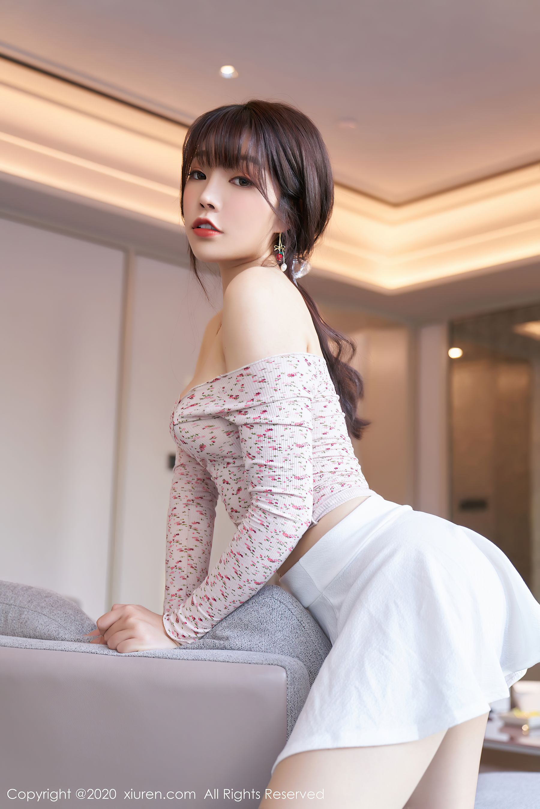 [秀人XIUREN] No.2949 芝芝Booty