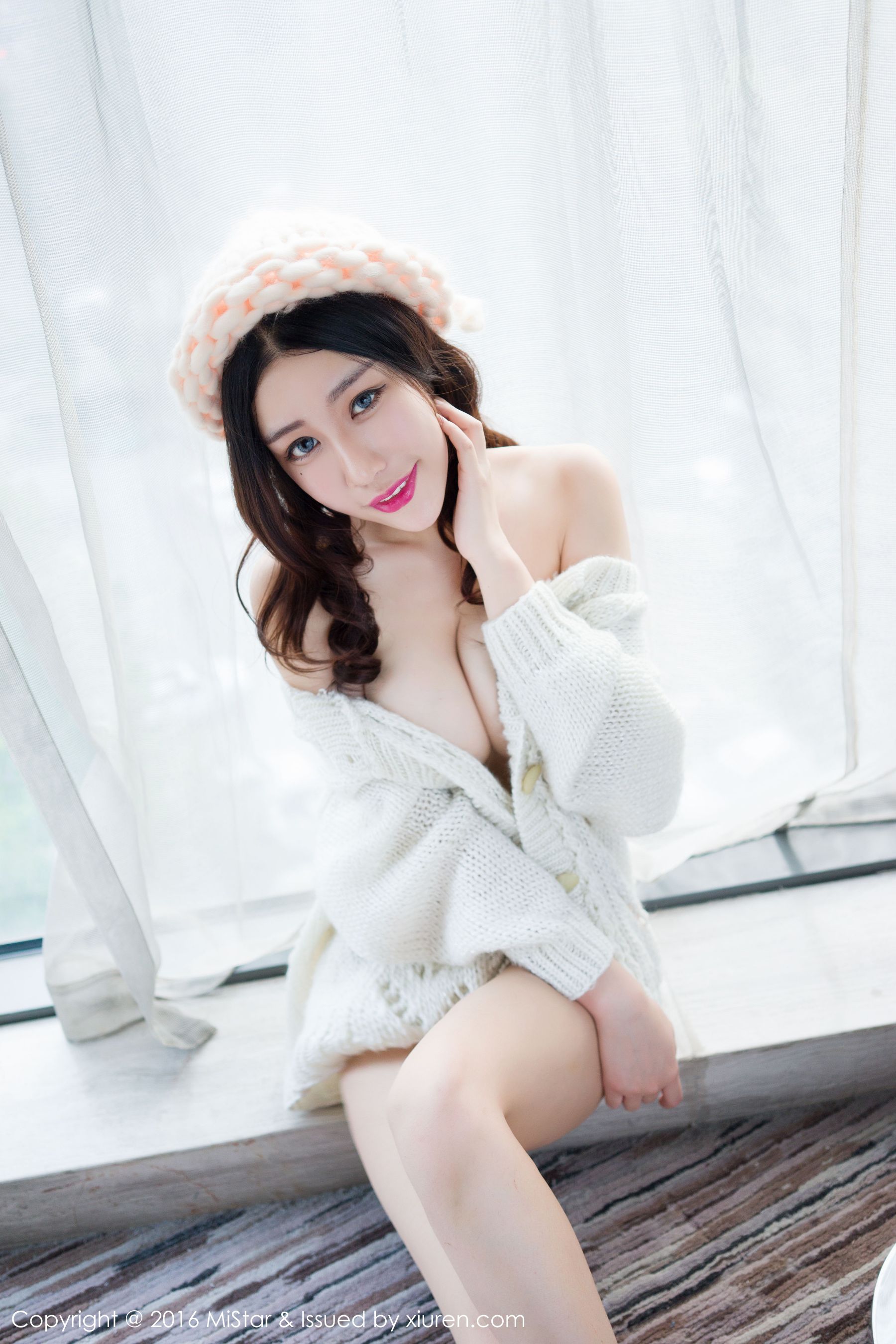 美昕Yumi《室拍2套性感服饰》 [魅妍社MiStar] Vol.079