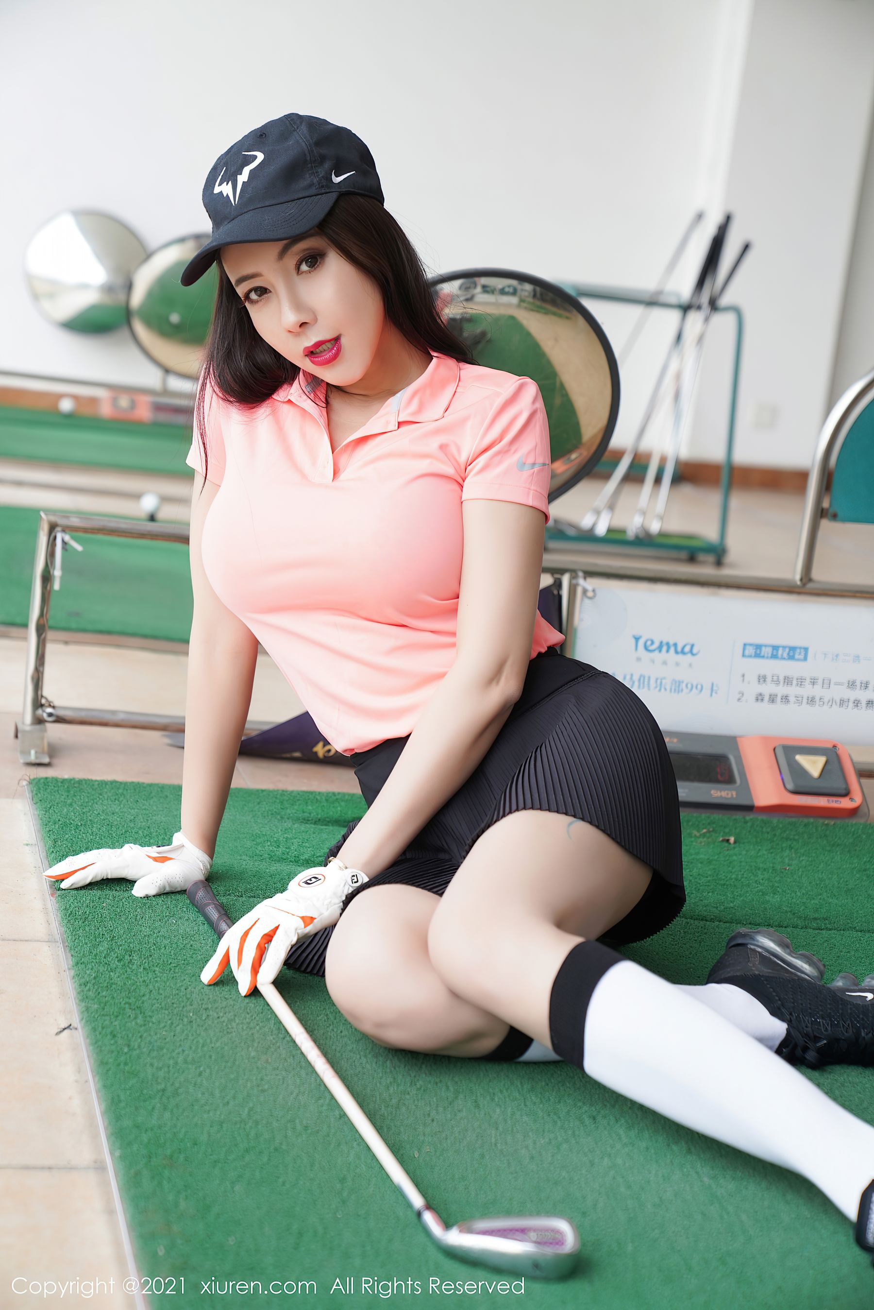 [秀人XIUREN] No.2966 果儿Victoria