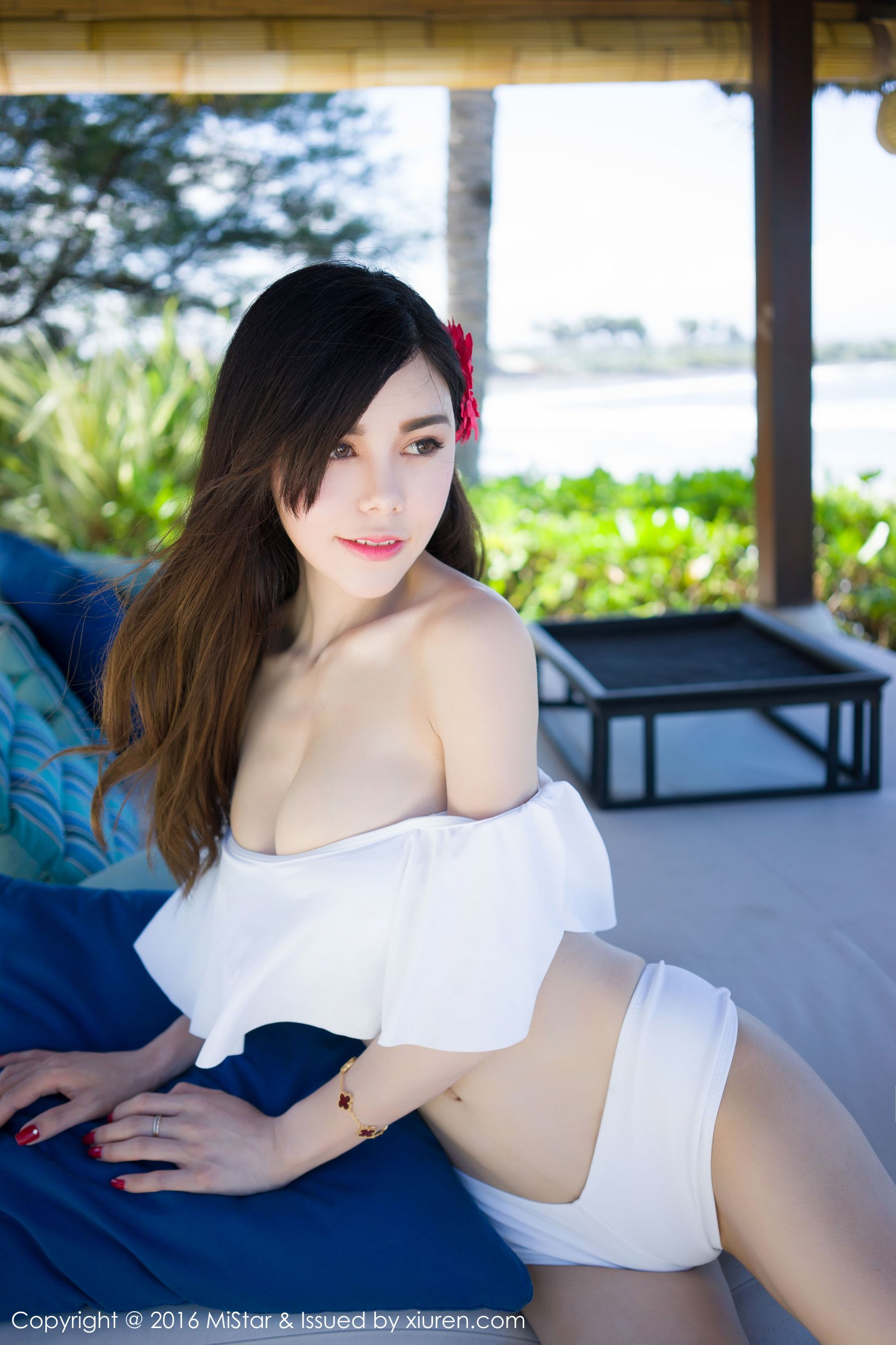 沈佳熹《巴厘岛旅拍》2套比基尼外拍 [魅妍社MiStar] Vol.089