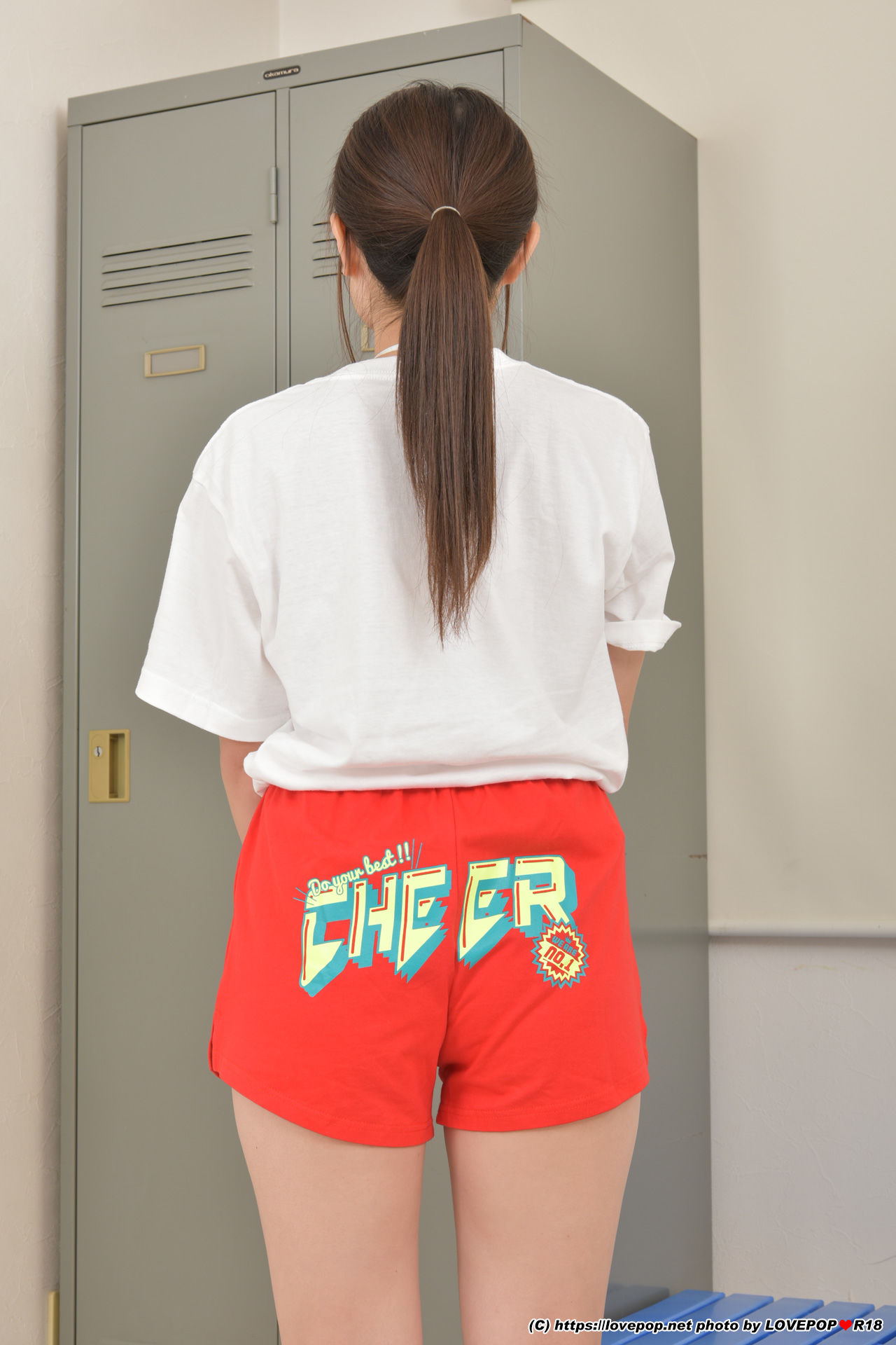 [LOVEPOP] Momoka Nakazama 仲沢ももか Photoset 01