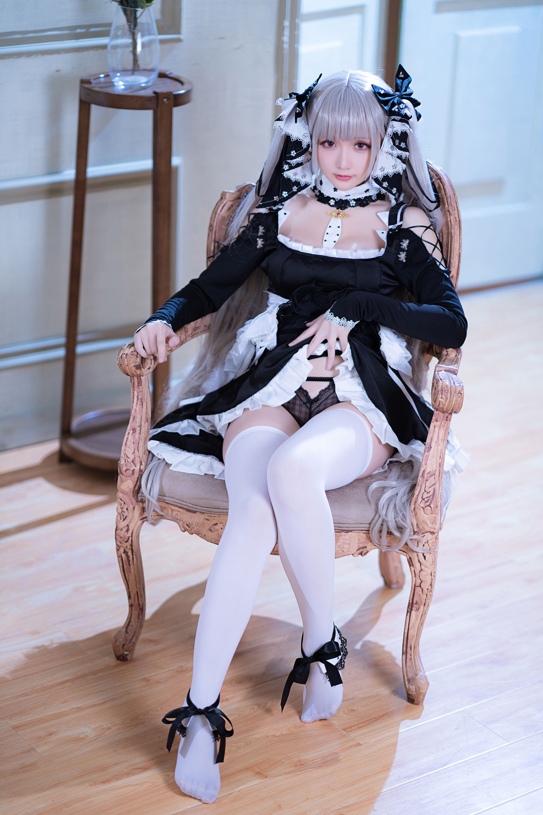 [COS福利] Coser小姐姐星之迟迟 - R-Maid《可畏》