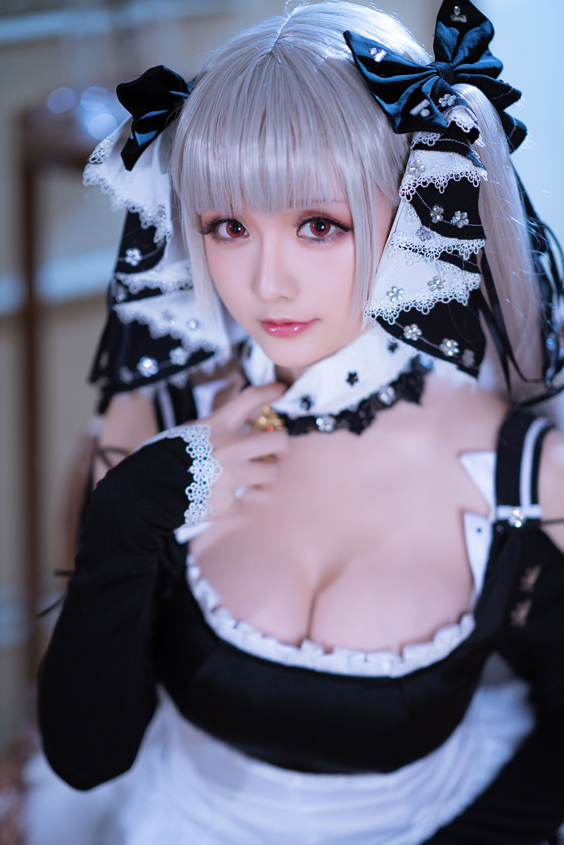 [COS福利] Coser小姐姐星之迟迟 - R-Maid《可畏》