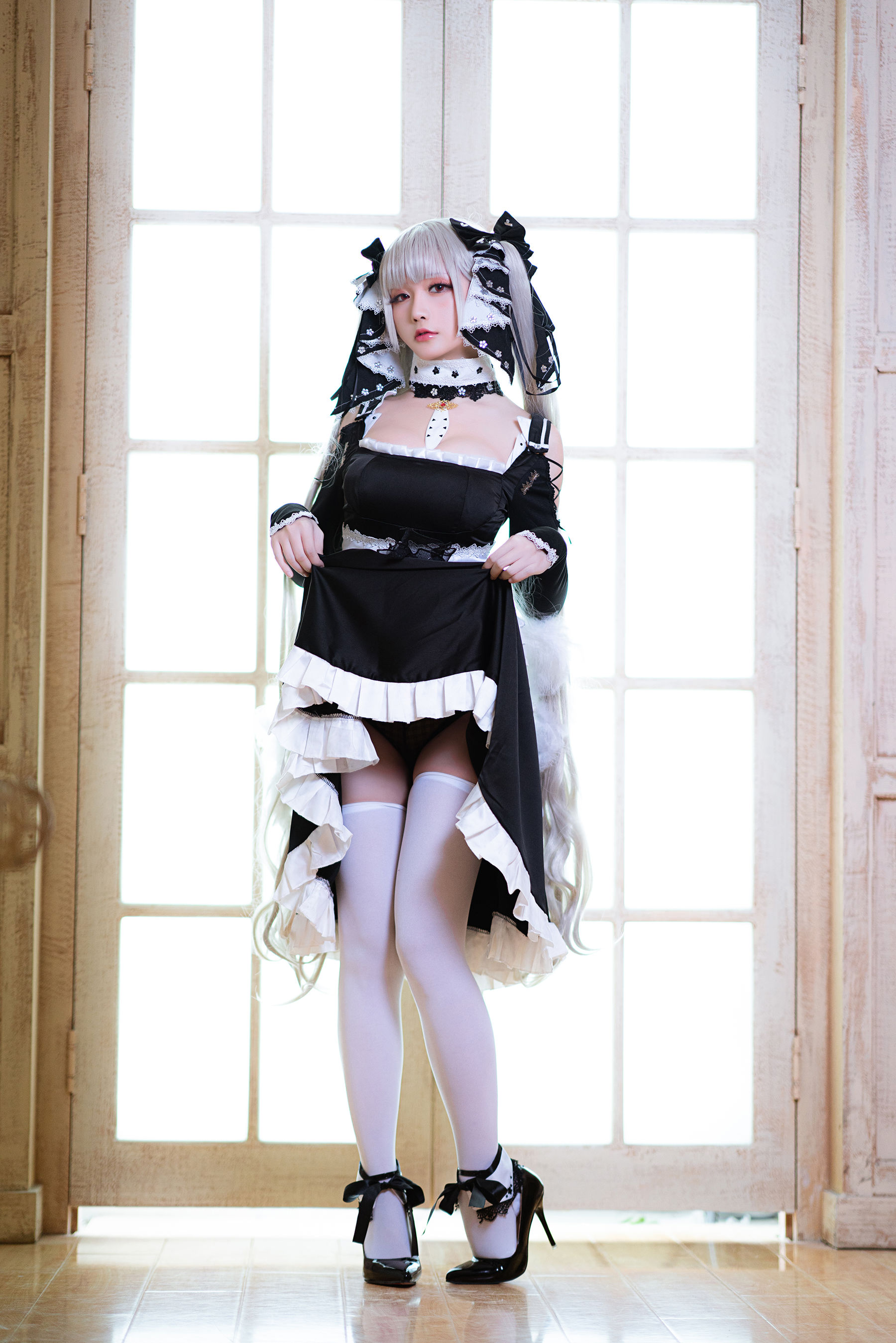 [COS福利] Coser小姐姐星之迟迟 - R-Maid《可畏》