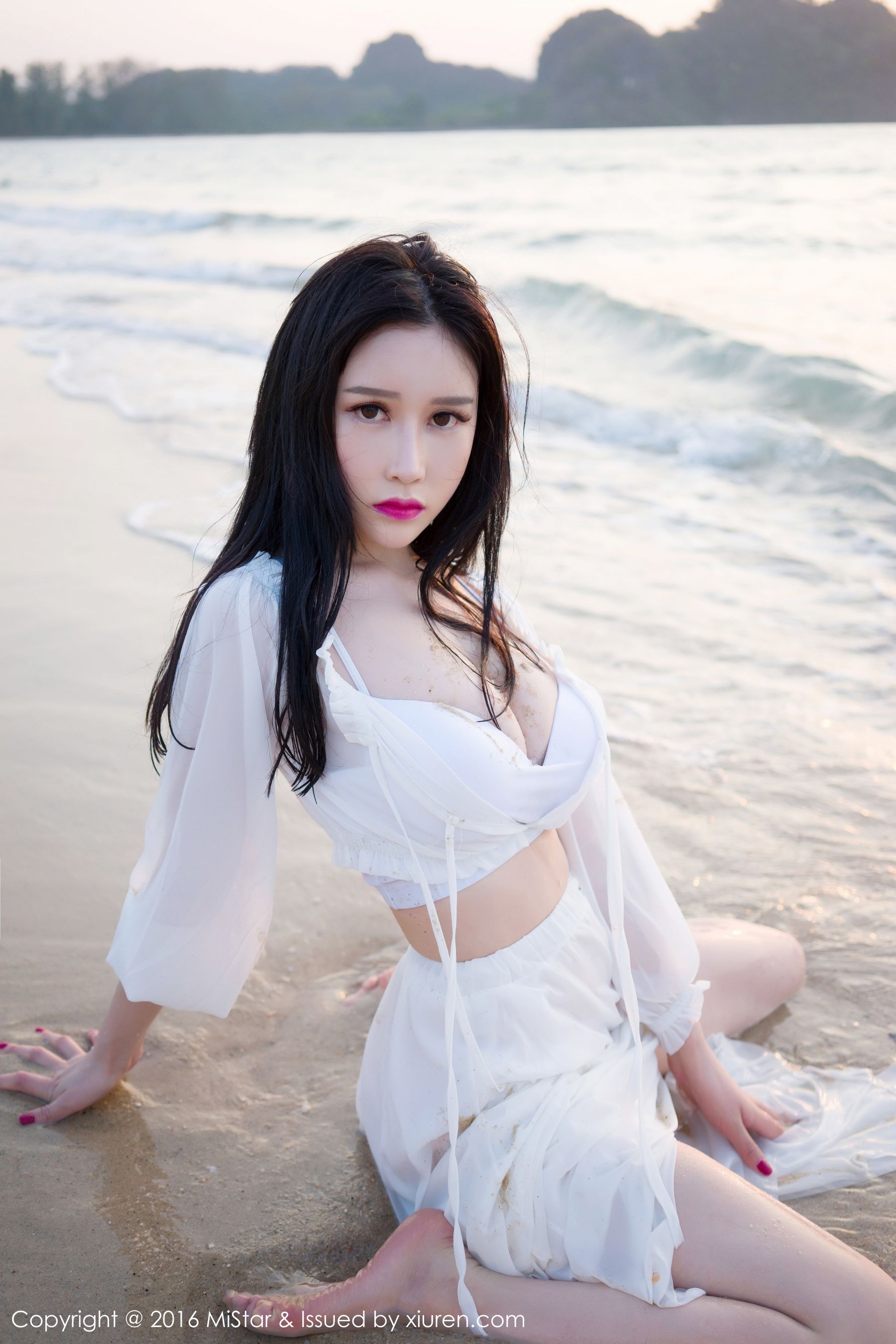 于姬Una《兰卡威旅拍》海滩长裙+泳装 [魅妍社MiStar] Vol.106