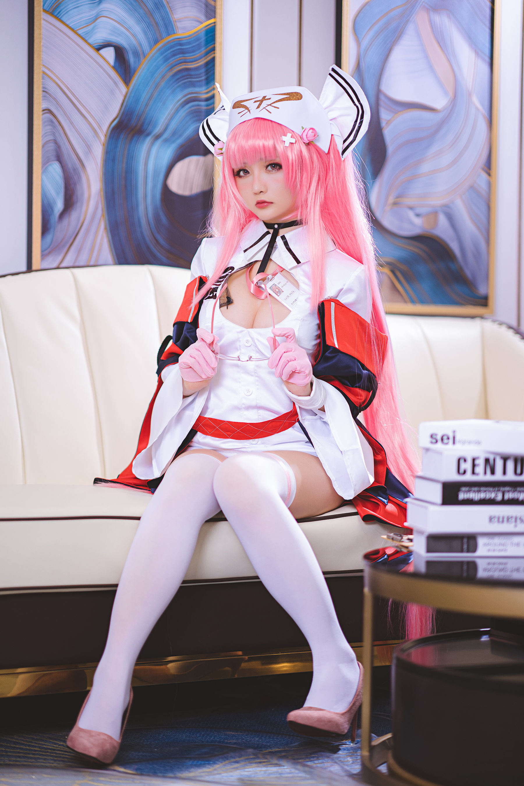 [COS福利] Coser小姐姐星之迟迟 - R-Maid《英仙座护士》