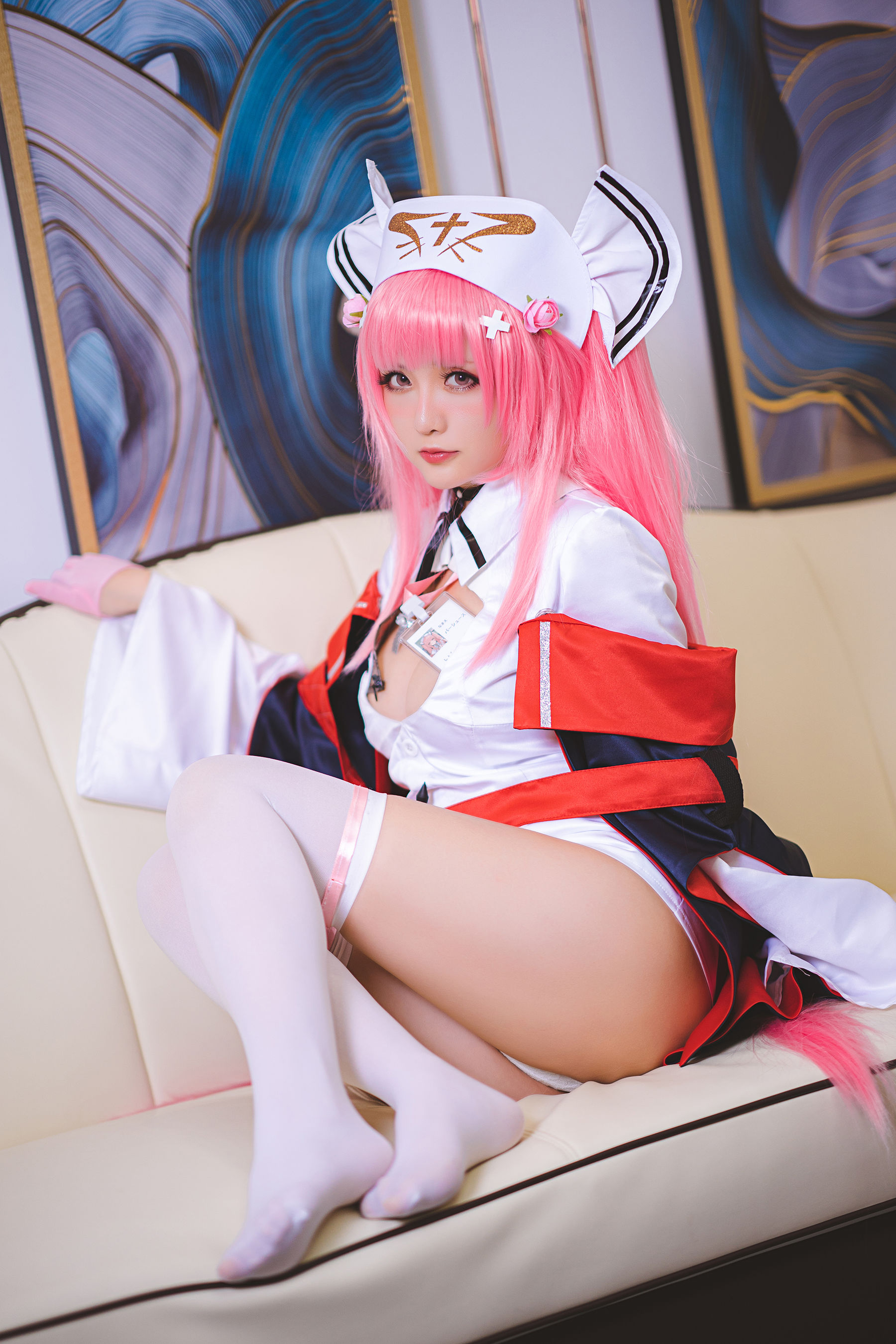 [COS福利] Coser小姐姐星之迟迟 - R-Maid《英仙座护士》