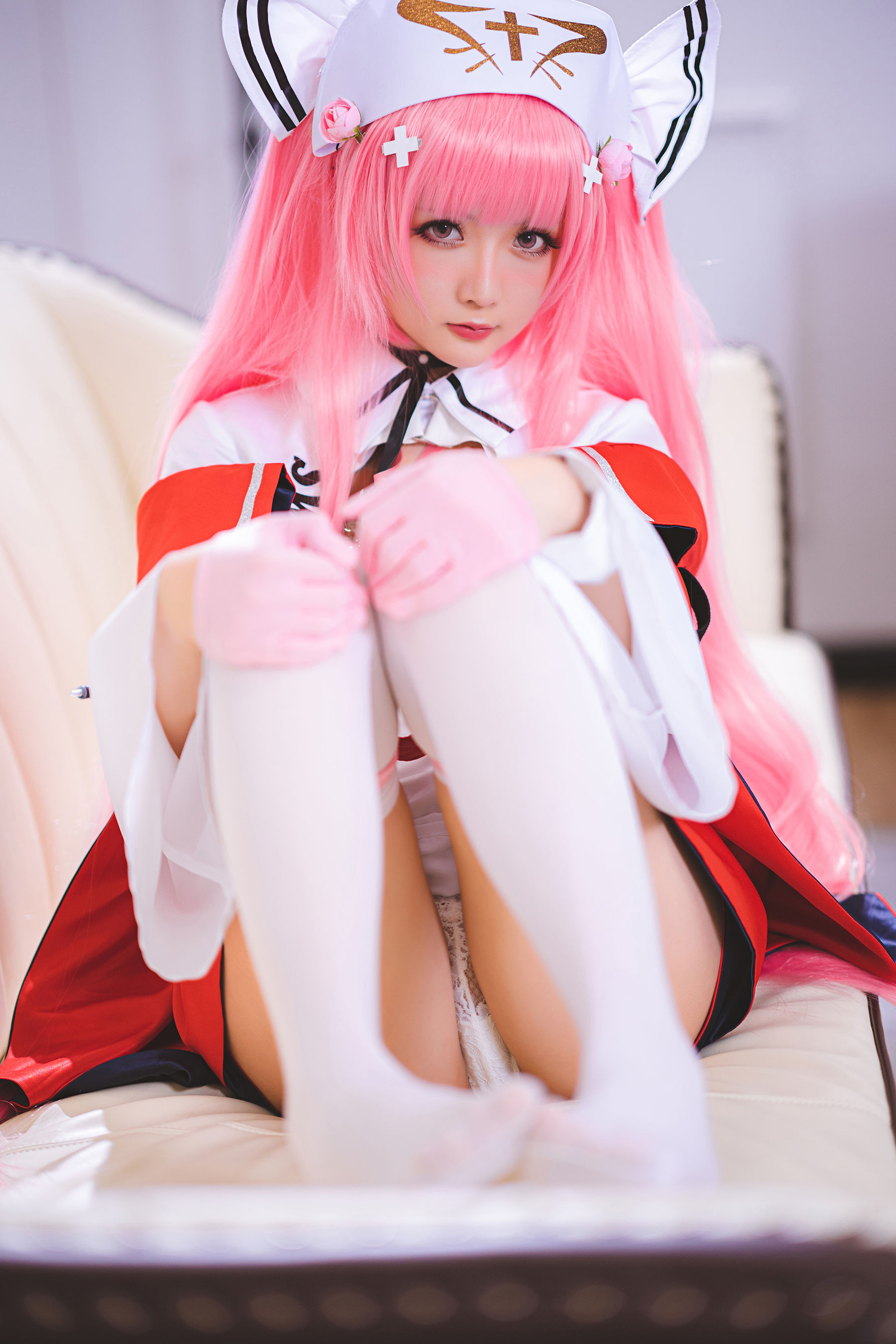 [COS福利] Coser小姐姐星之迟迟 - R-Maid《英仙座护士》