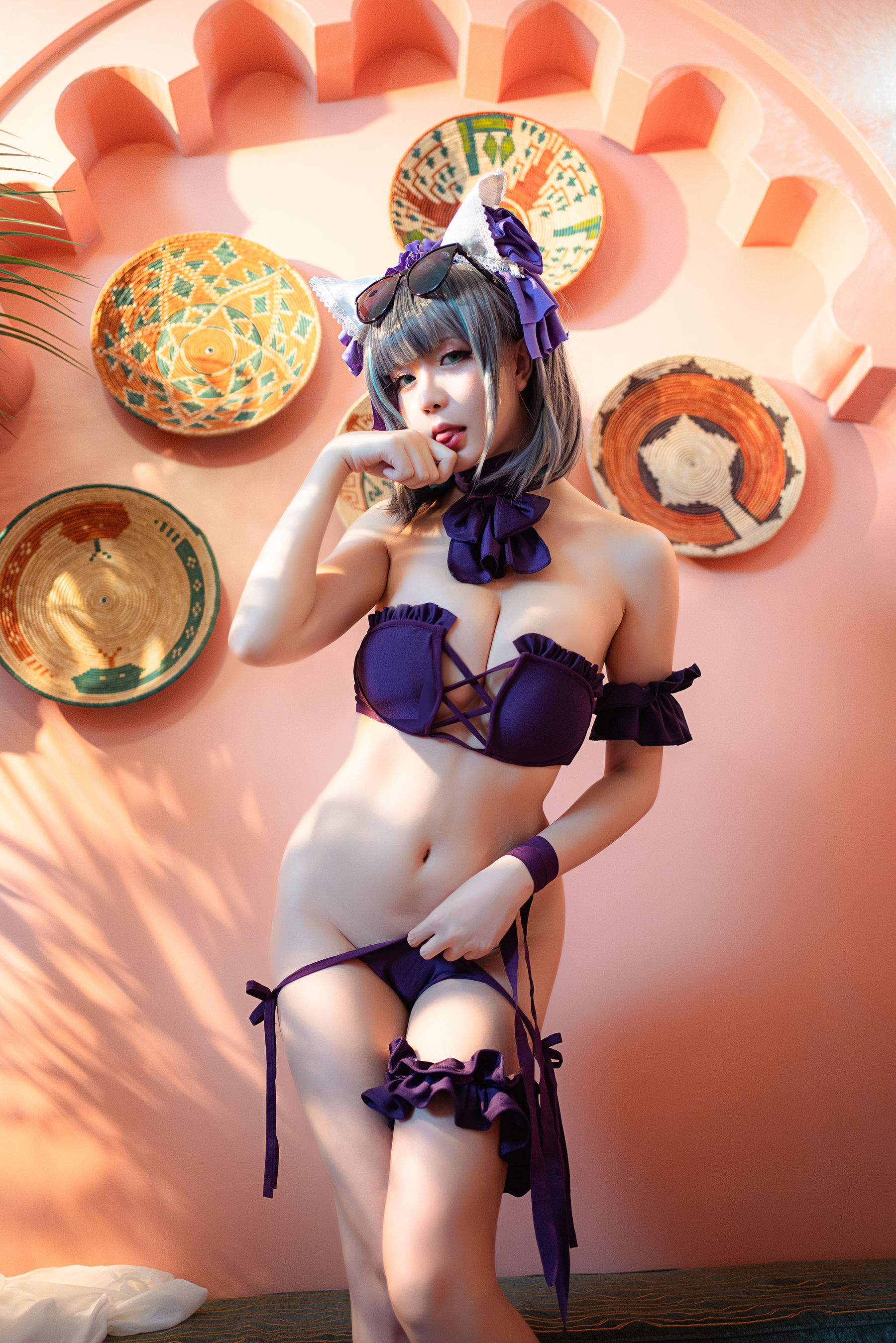 [COS福利] Coser小姐姐星之迟迟 - R-Maid《柴郡泳装》