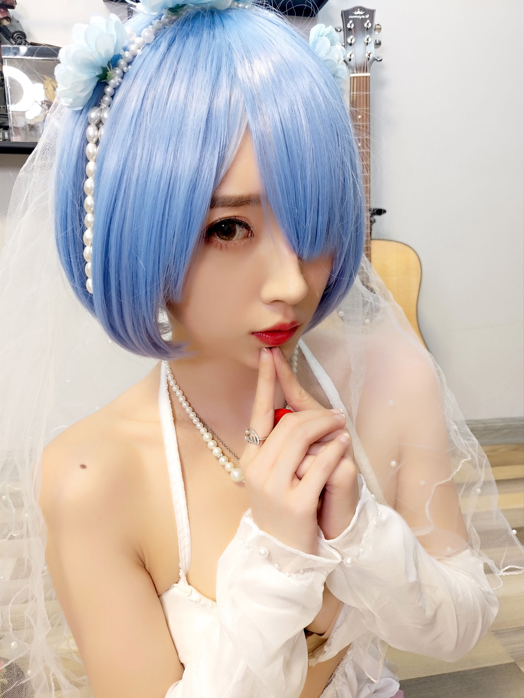 [COS福利] 斗鱼主播小女巫露娜 - 雷姆婚纱